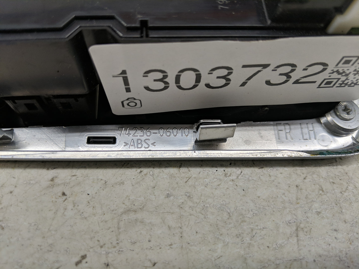 2015-2017 Toyota Camry Master Power Window Switch Replacement Driver Side Left P/N:74236-06010 74232-06640 Fits OEM Used Aut