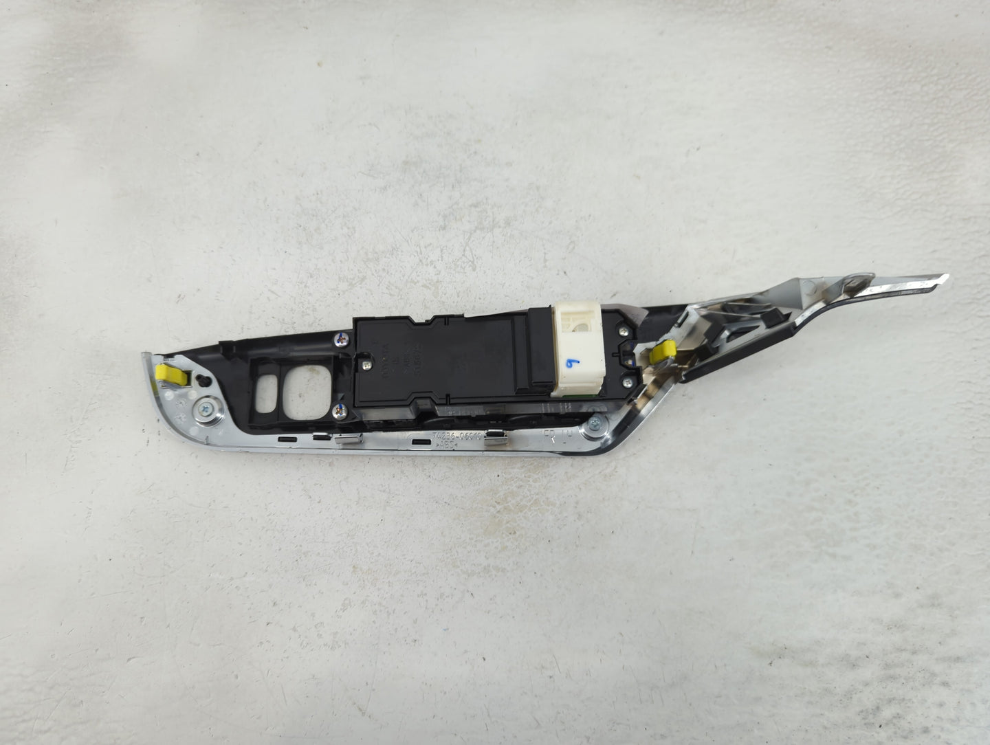 2015-2017 Toyota Camry Master Power Window Switch Replacement Driver Side Left P/N:84820-06120 Fits Fits 2015 2016 2017 OEM 