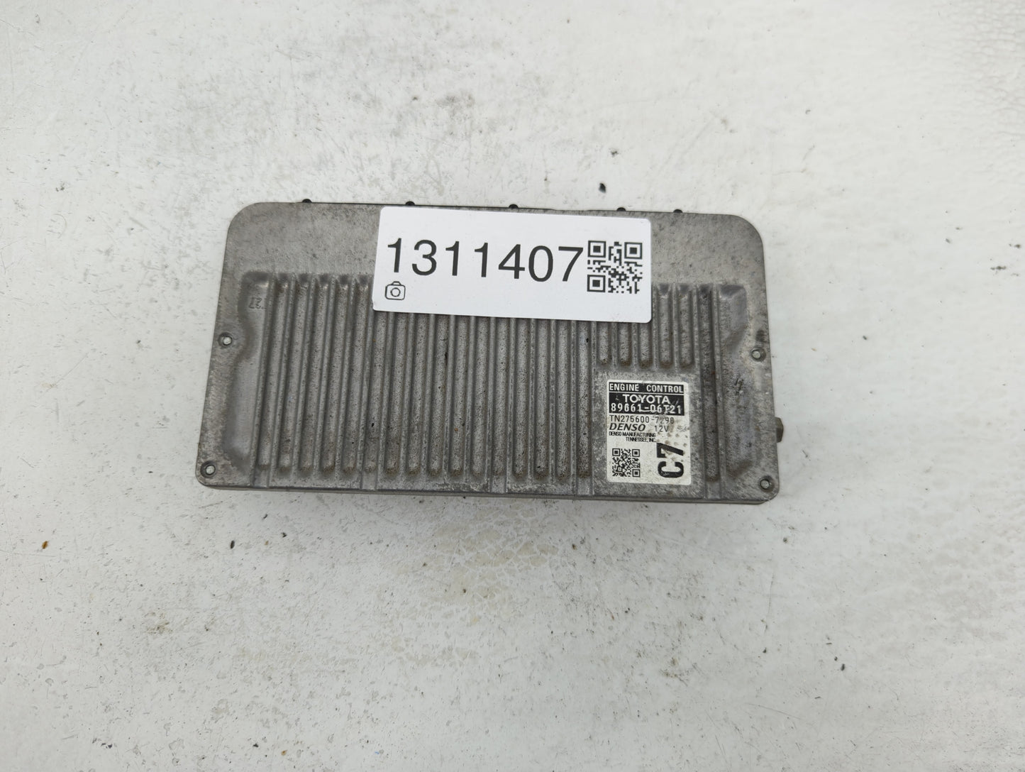 2016-2017 Toyota Camry PCM Engine Control Computer ECU ECM PCU OEM P/N:89661-06T21 Fits Fits 2016 2017 OEM Used Auto Parts -