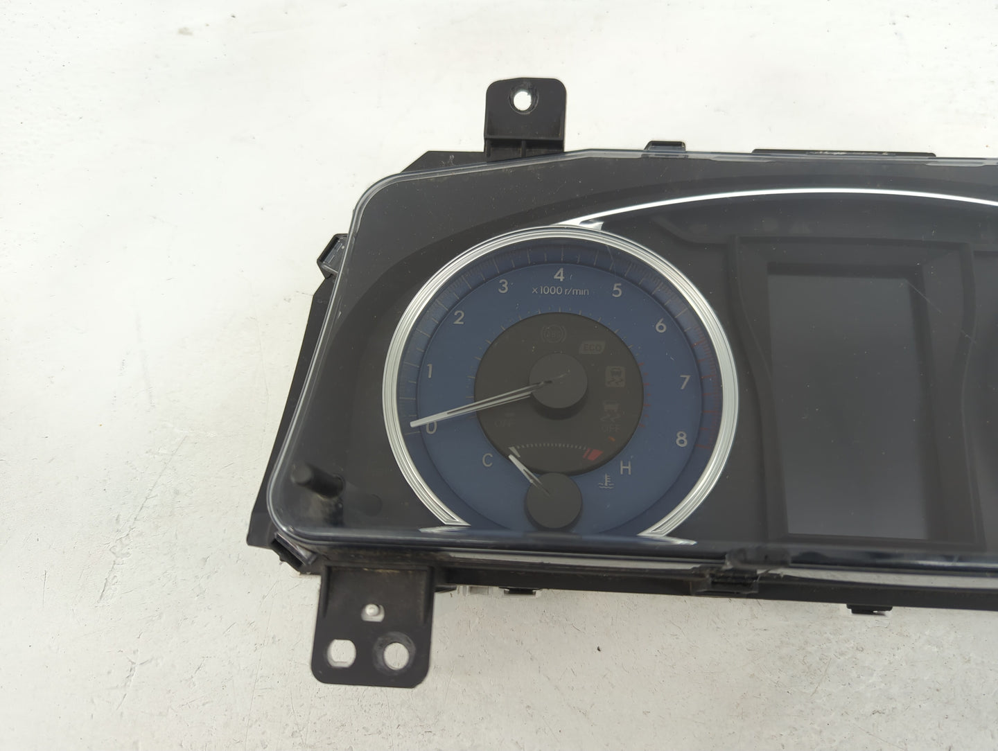 2016-2017 Toyota Camry Instrument Cluster Speedometer Gauges P/N:83800-0XK10 Fits Fits 2016 2017 OEM Used Auto Parts - Oemus