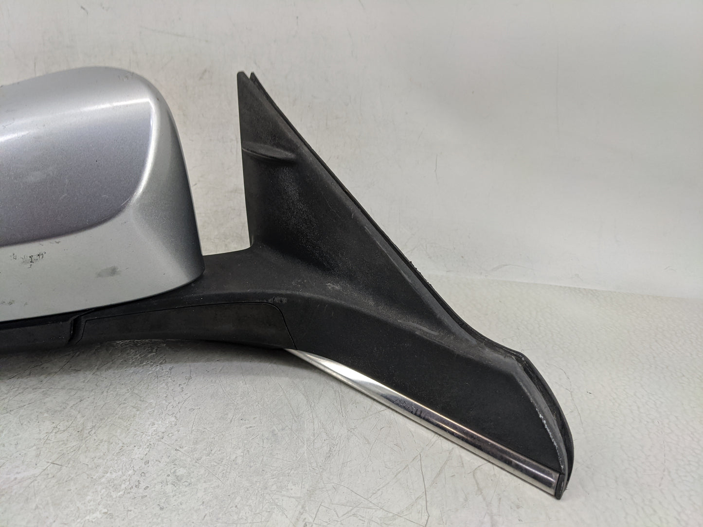 2015-2017 Toyota Camry Passenger Side View Mirror - Right Door Mirror OEM Used - Oemusedautoparts1.com