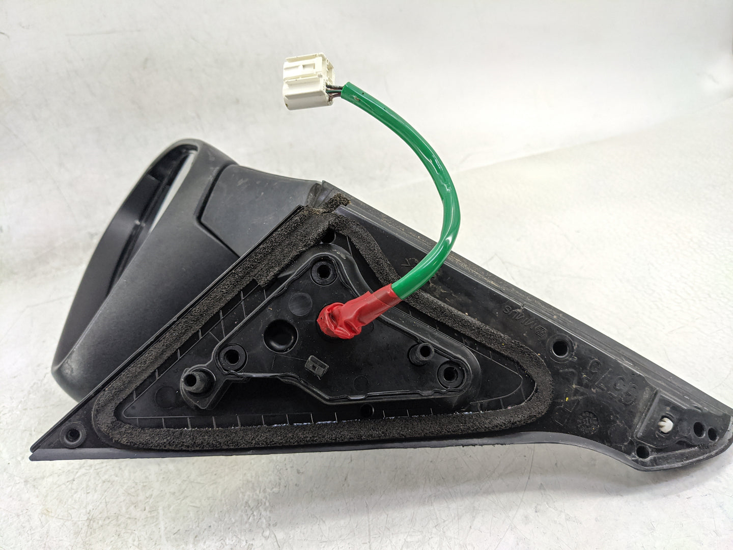 2015-2017 Toyota Camry Passenger Side View Mirror - Right Door Mirror OEM Used - Oemusedautoparts1.com