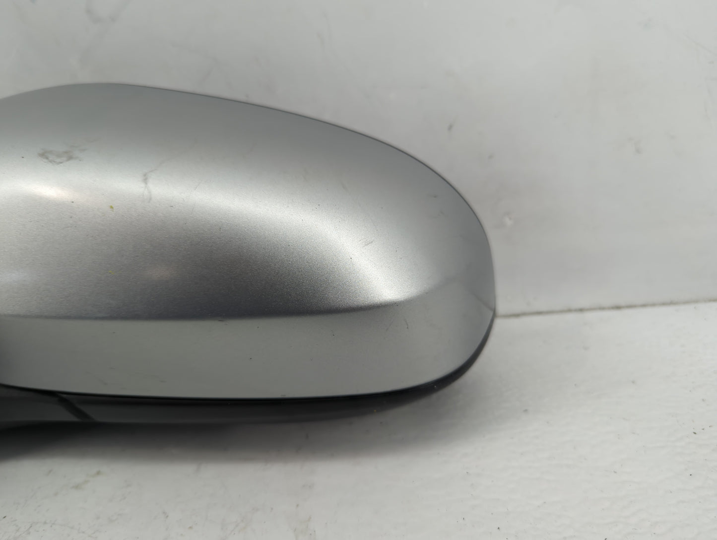 2015-2017 Toyota Camry Driver Side View Mirror - Left Door Mirror OEM Used - Oemusedautoparts1.com