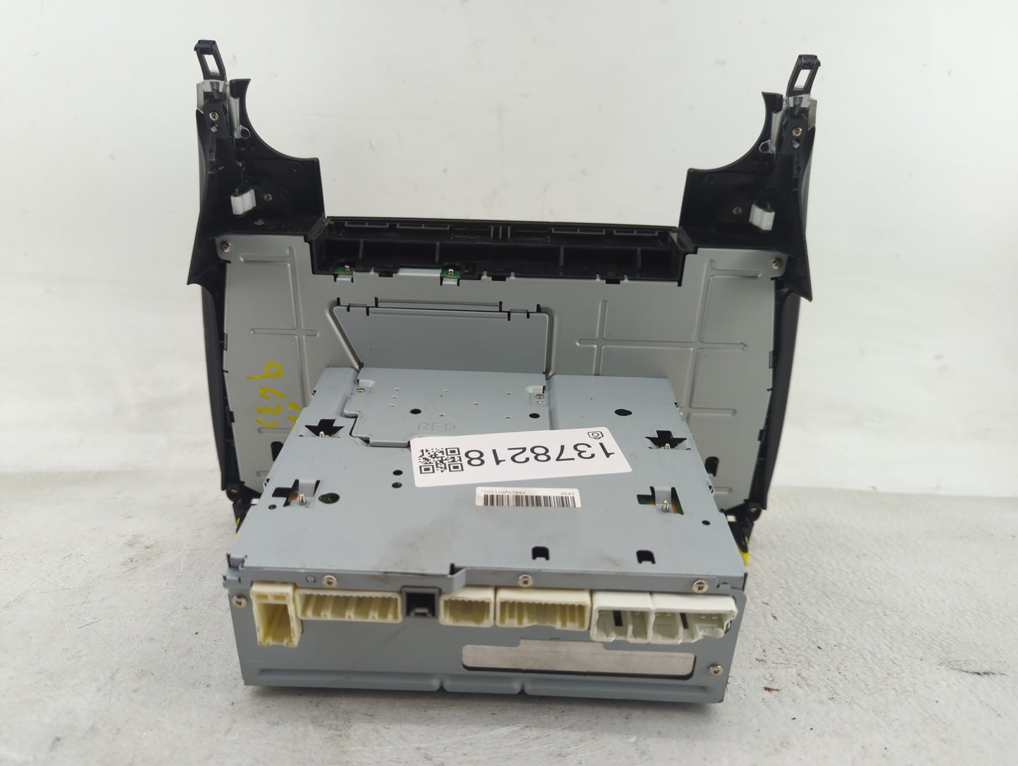 2016-2017 Toyota Camry Radio AM FM Cd Player Receiver Replacement P/N:86140-06670 Fits Fits 2016 2017 OEM Used Auto Parts - 