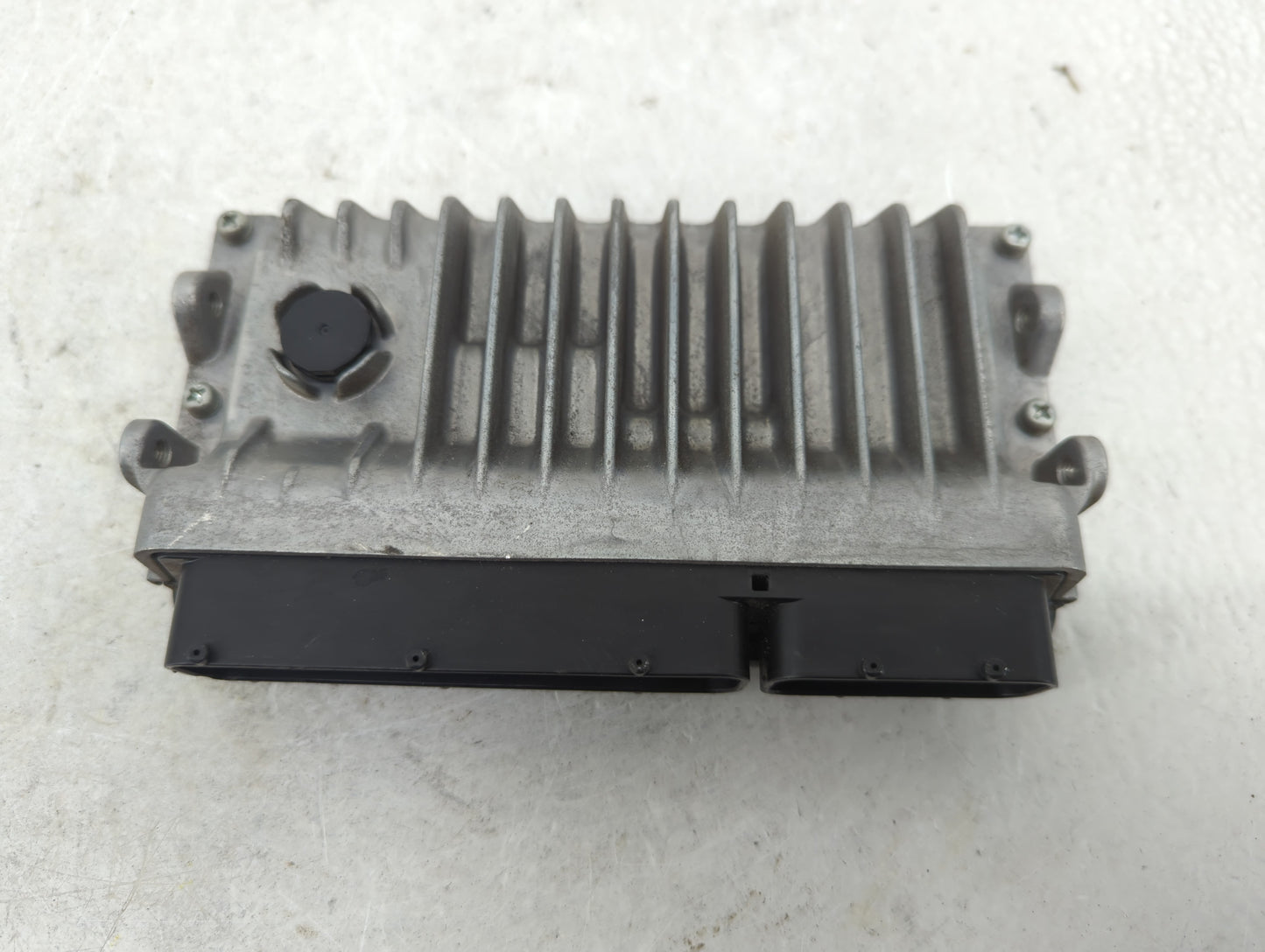 2016-2017 Toyota Camry PCM Engine Control Computer ECU ECM PCU OEM P/N:89661-06N11 Fits Fits 2016 2017 OEM Used Auto Parts -