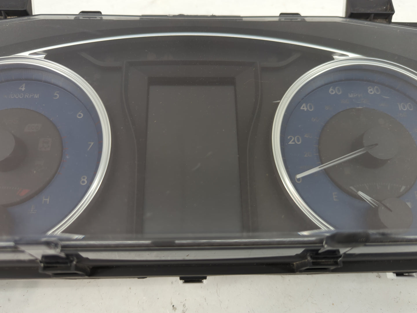 2016-2017 Toyota Camry Instrument Cluster Speedometer Gauges P/N:83800-0XK00-00 Fits Fits 2016 2017 OEM Used Auto Parts - Oe