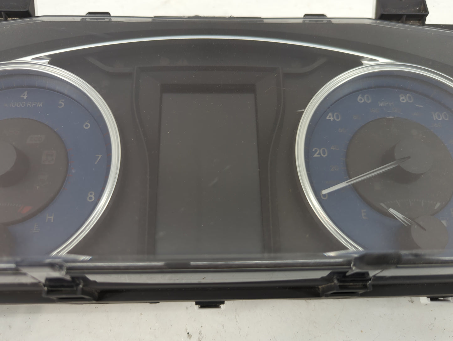 2016-2017 Toyota Camry Instrument Cluster Speedometer Gauges P/N:83800-0XK00-00 Fits Fits 2016 2017 OEM Used Auto Parts - Oe