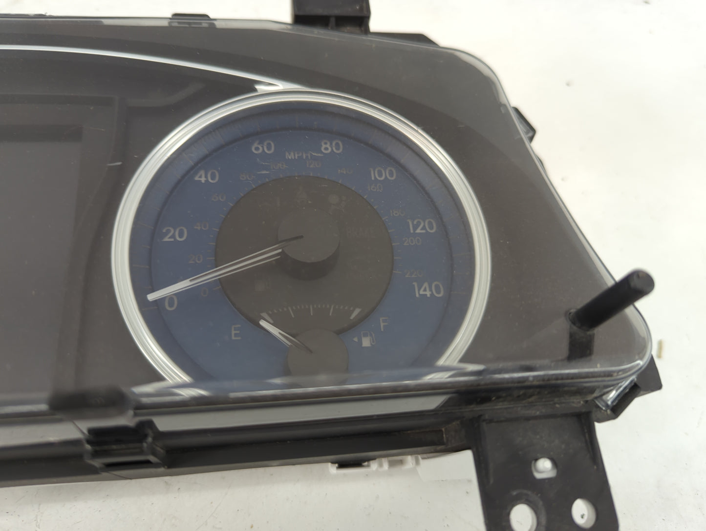 2016-2017 Toyota Camry Instrument Cluster Speedometer Gauges P/N:83800-0XK00-00 Fits Fits 2016 2017 OEM Used Auto Parts - Oe