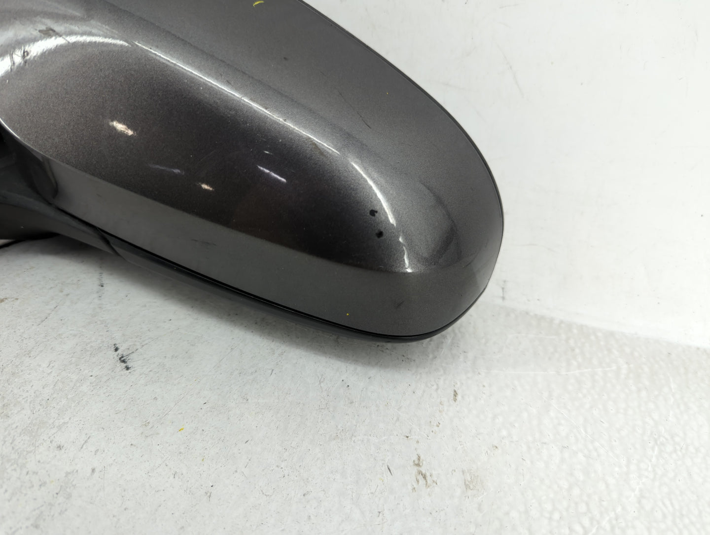 2015-2017 Toyota Camry Driver Side View Mirror - Left Door Mirror OEM Used - Oemusedautoparts1.com