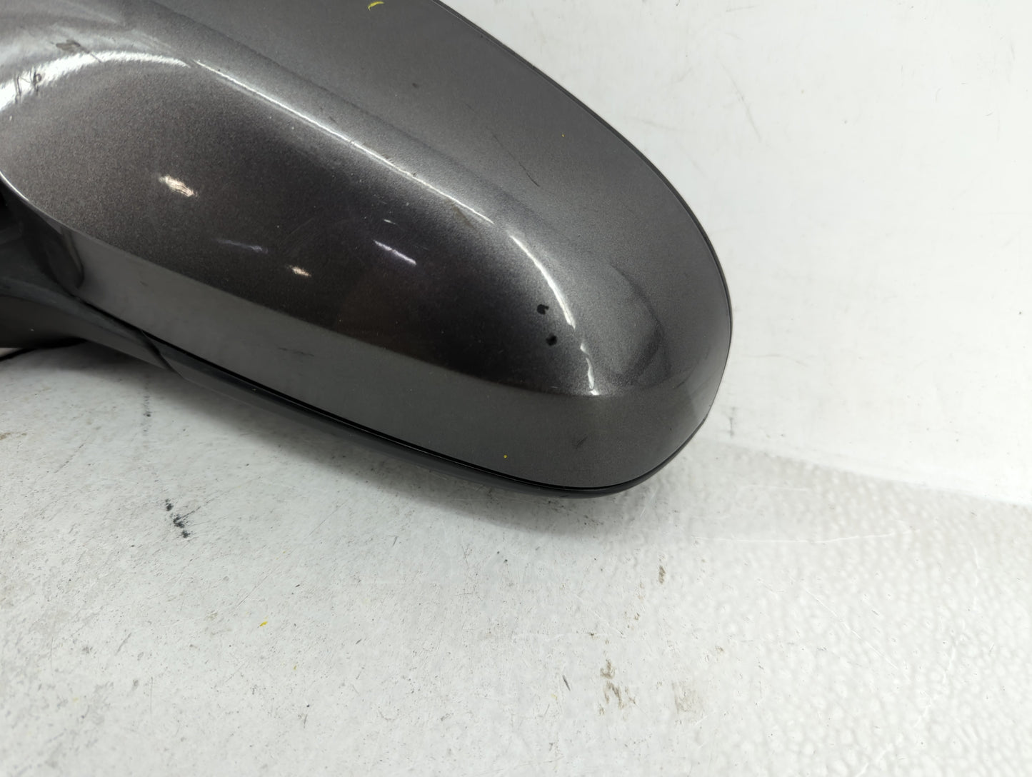 2015-2017 Toyota Camry Driver Side View Mirror - Left Door Mirror OEM Used - Oemusedautoparts1.com