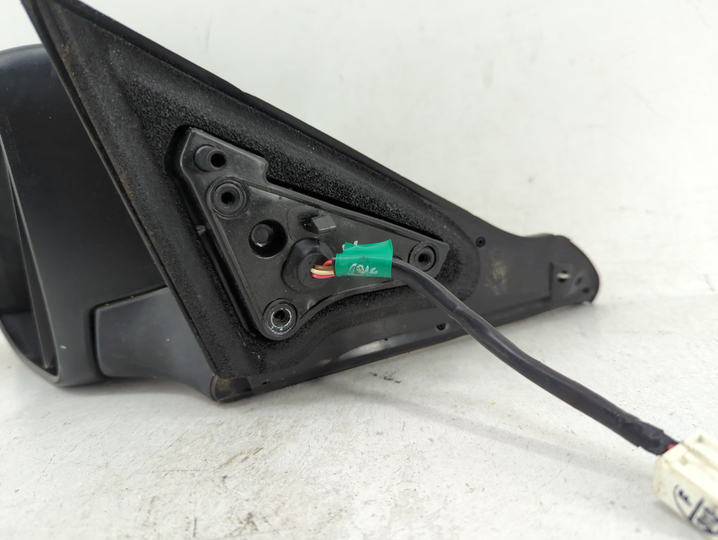 2015-2017 Toyota Camry Driver Side View Mirror - Left Door Mirror OEM Used - Oemusedautoparts1.com