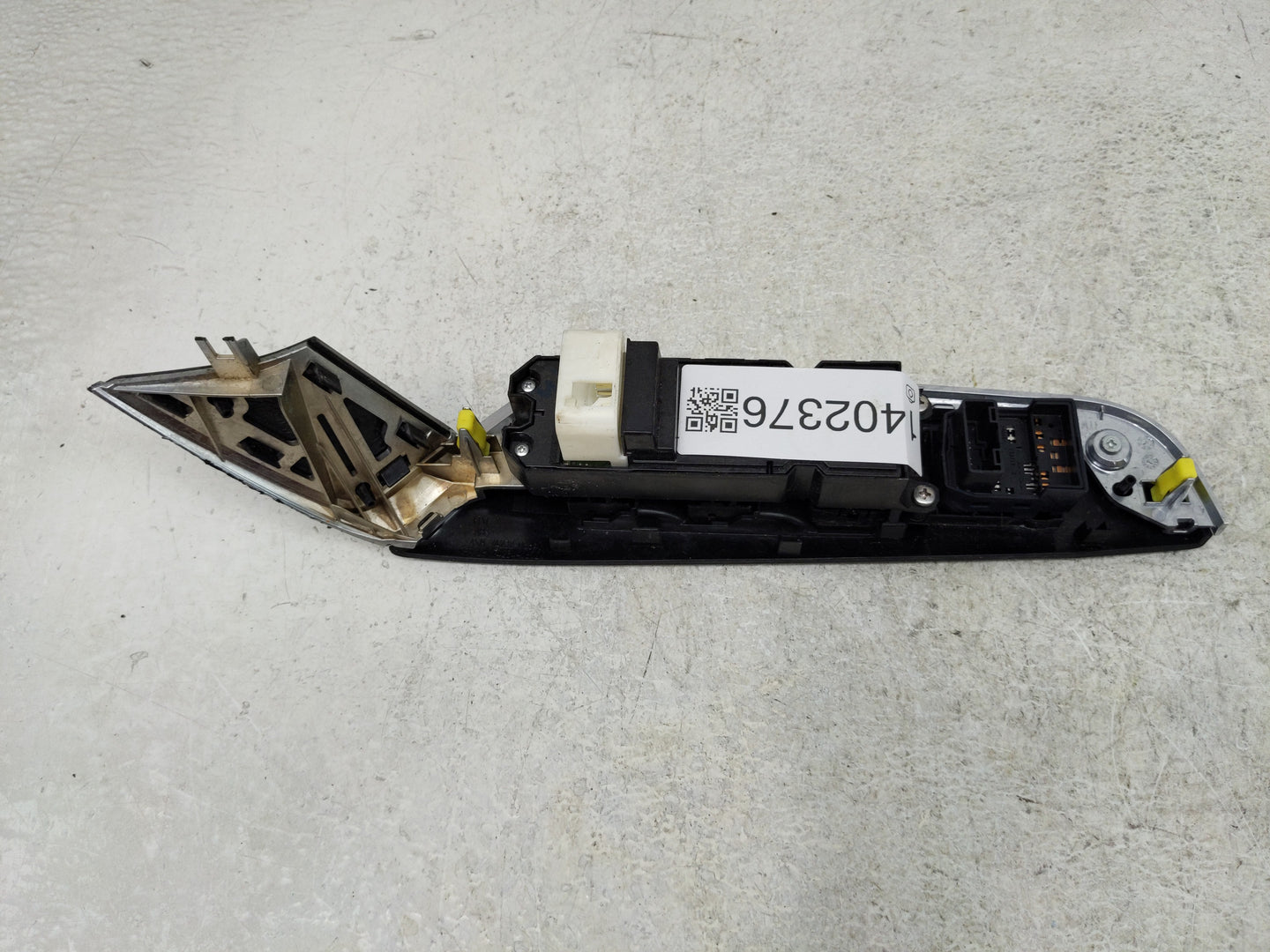 2015-2017 Toyota Camry Master Power Window Switch Replacement Driver Side Left P/N:74234-06020 74232-06640 Fits OEM Used Aut
