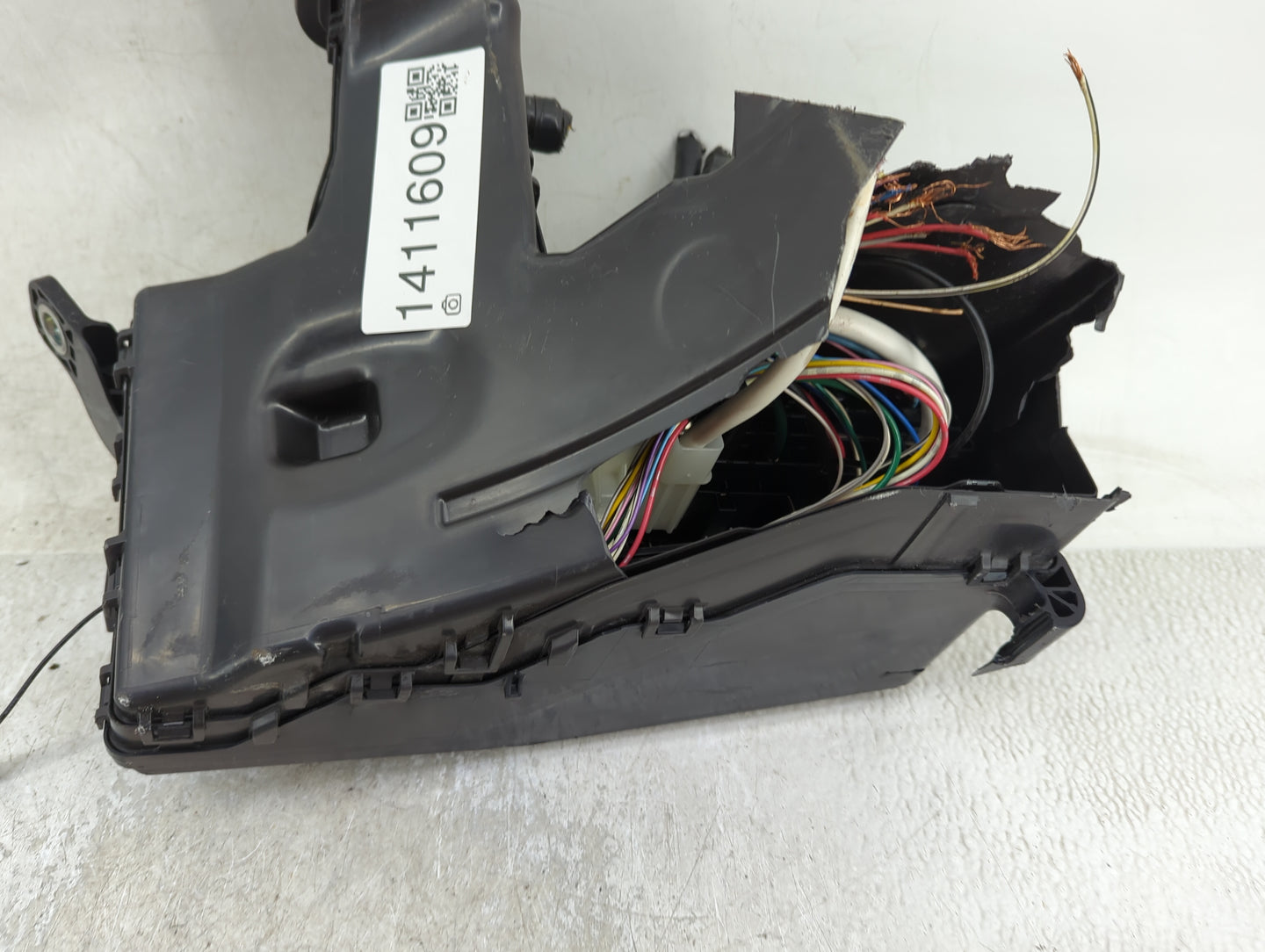 2012-2017 Toyota Camry Fusebox Fuse Box Panel Relay Module Fits Fits 2012 2013 2014 2015 2016 2017 OEM Used Auto Parts - Oem