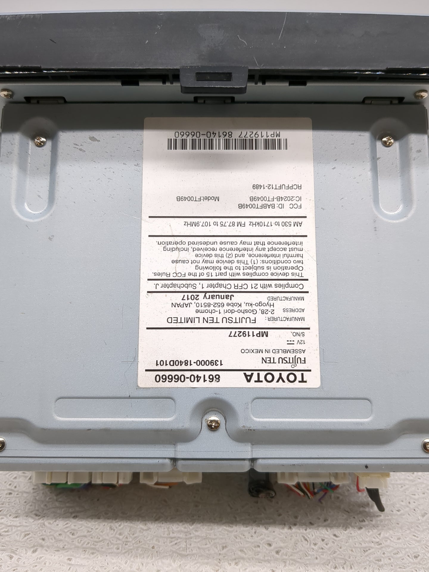 2016-2017 Toyota Camry Radio AM FM Cd Player Receiver Replacement P/N:86140-06660 Fits Fits 2016 2017 OEM Used Auto Parts - 
