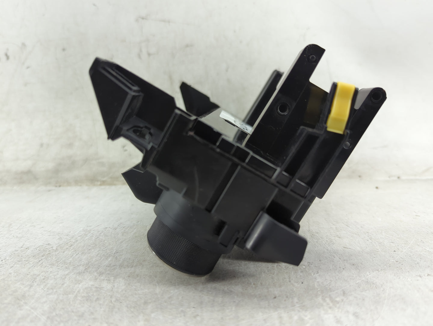 2015-2017 Toyota Camry Climate Control Module Temperature AC/Heater Replacement Fits Fits 2015 2016 2017 OEM Used Auto Parts