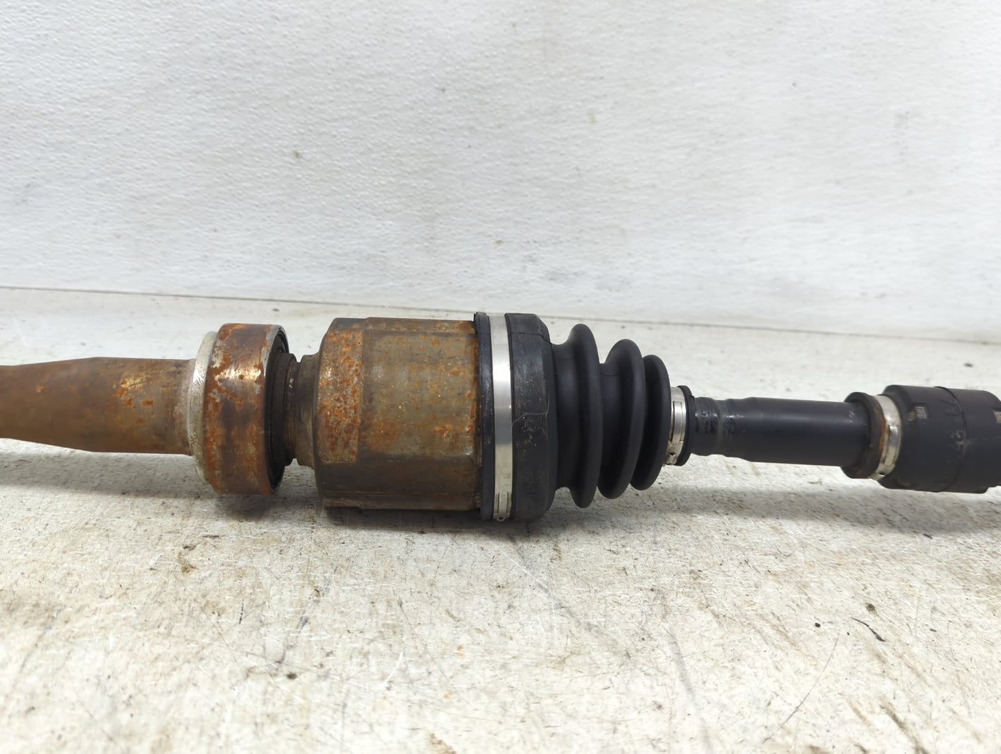2012-2017 Toyota Camry Axle Shaft Front Passenger Cv C/v - Oemusedautoparts1.com
