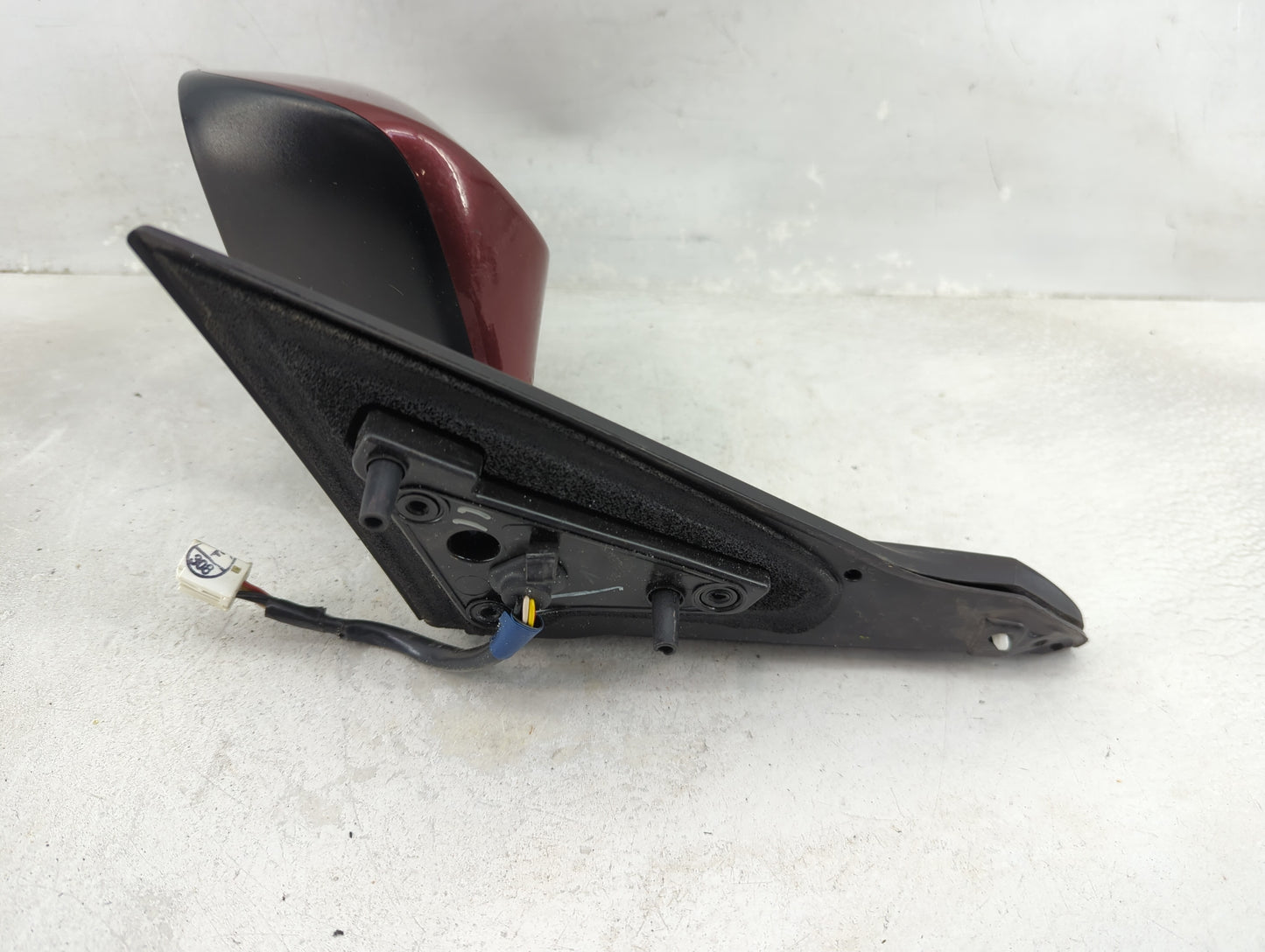 2015-2017 Toyota Camry Driver Side View Mirror - Left Door Mirror OEM Used - Oemusedautoparts1.com