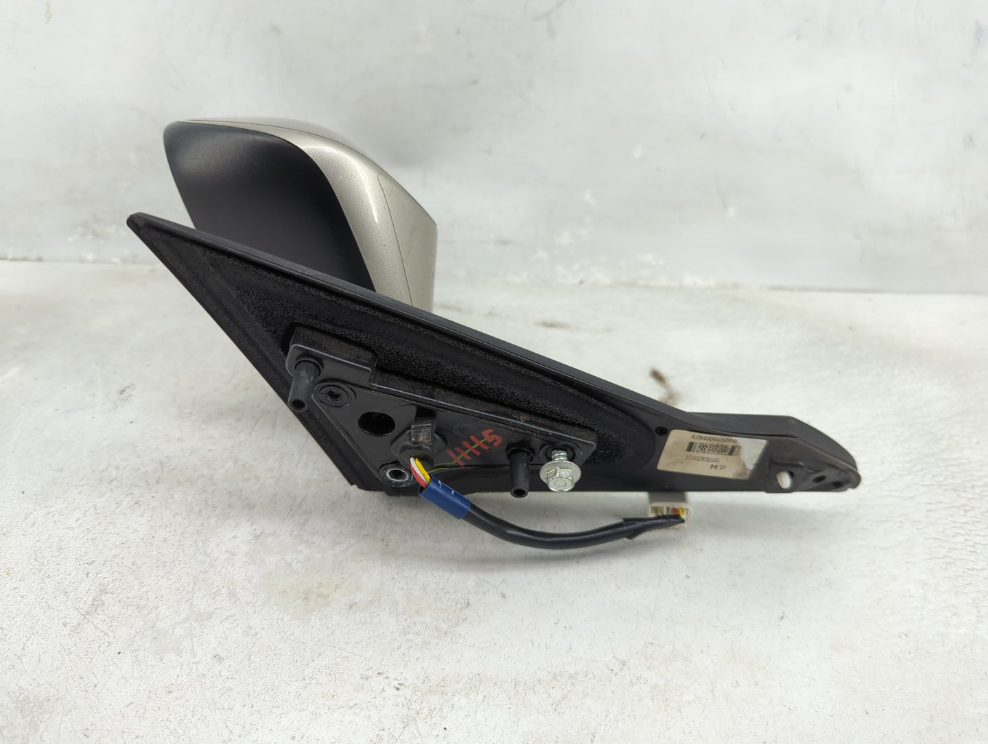 2015-2017 Toyota Camry Driver Side View Mirror - Left Door Mirror OEM Used - Oemusedautoparts1.com