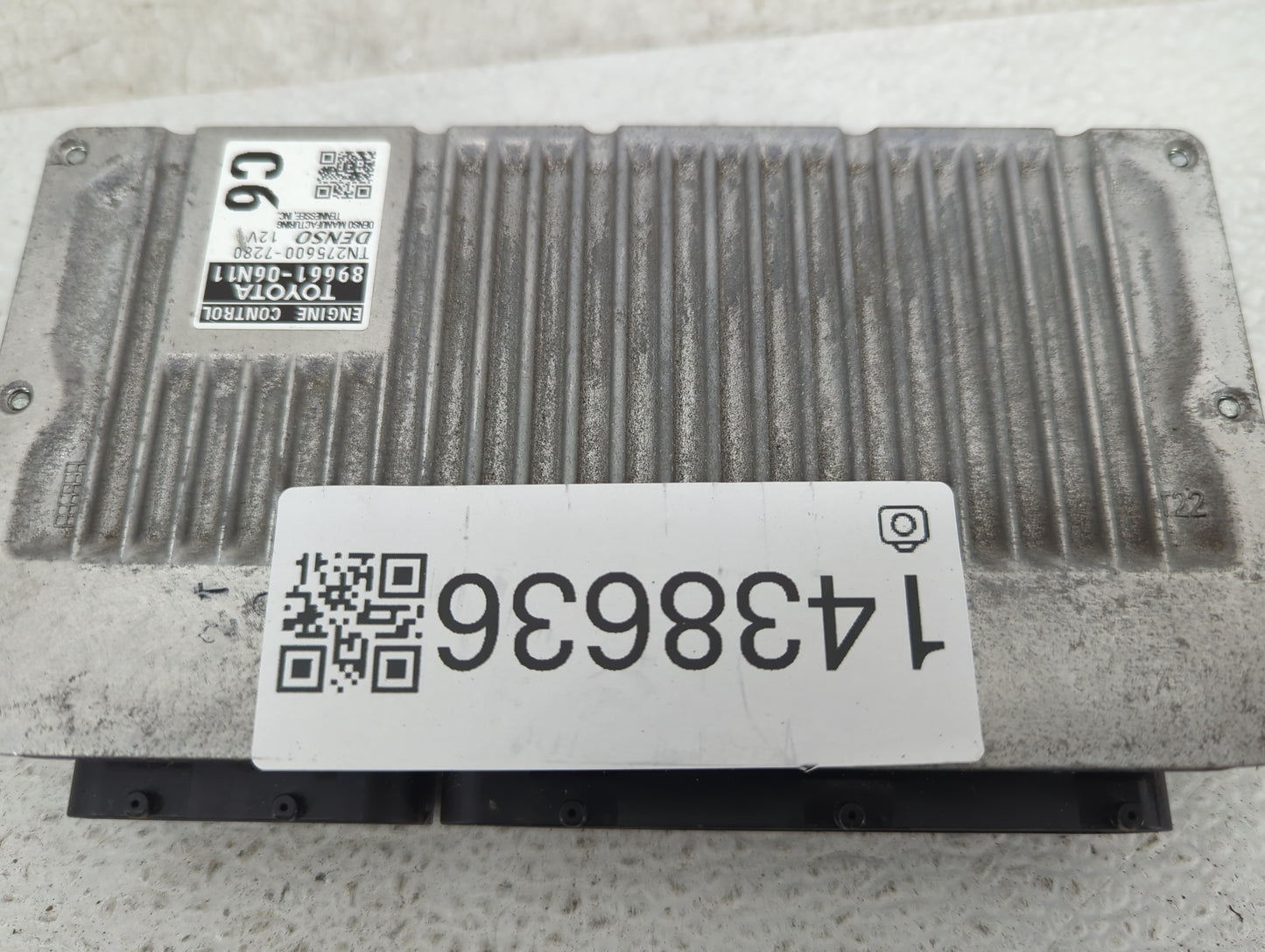 2016-2017 Toyota Camry PCM Engine Control Computer ECU ECM PCU OEM P/N:89661-06N11 TN275600-7280 Fits Fits 2016 2017 OEM Use