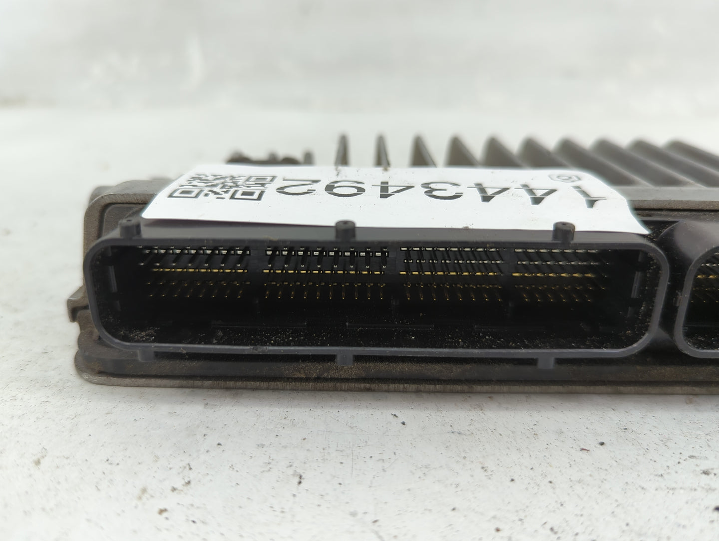 2016-2017 Toyota Camry PCM Engine Control Computer ECU ECM PCU OEM P/N:89661-06N11 TN2756007280 Fits Fits 2016 2017 OEM Used