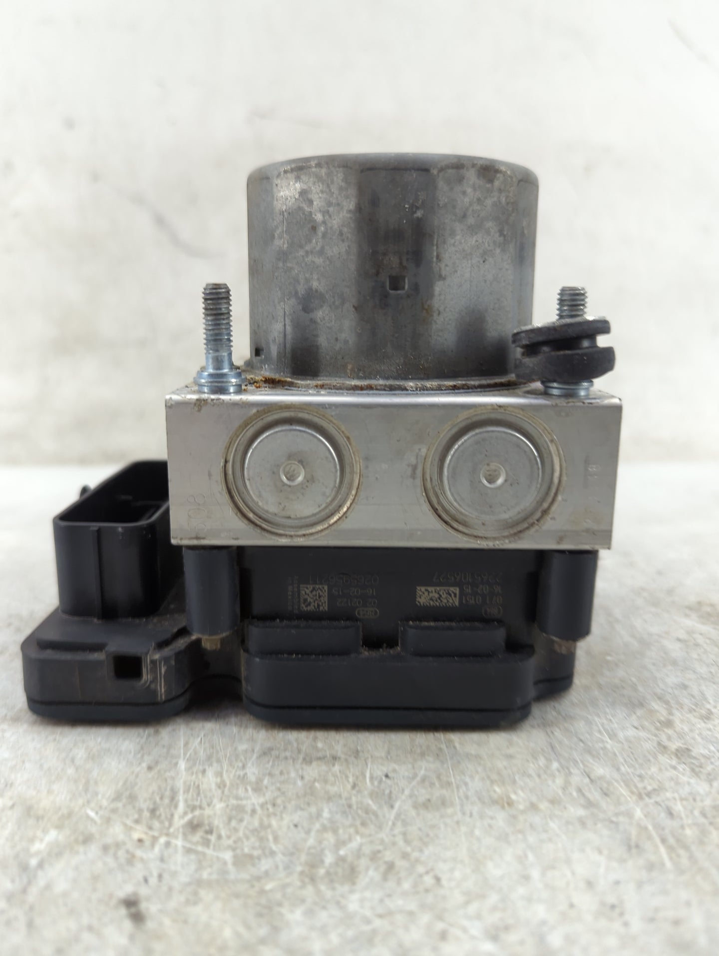 2015-2017 Toyota Camry ABS Pump Control Module Replacement P/N:0265956211 2265106527 Fits Fits 2015 2016 2017 OEM Used Auto 