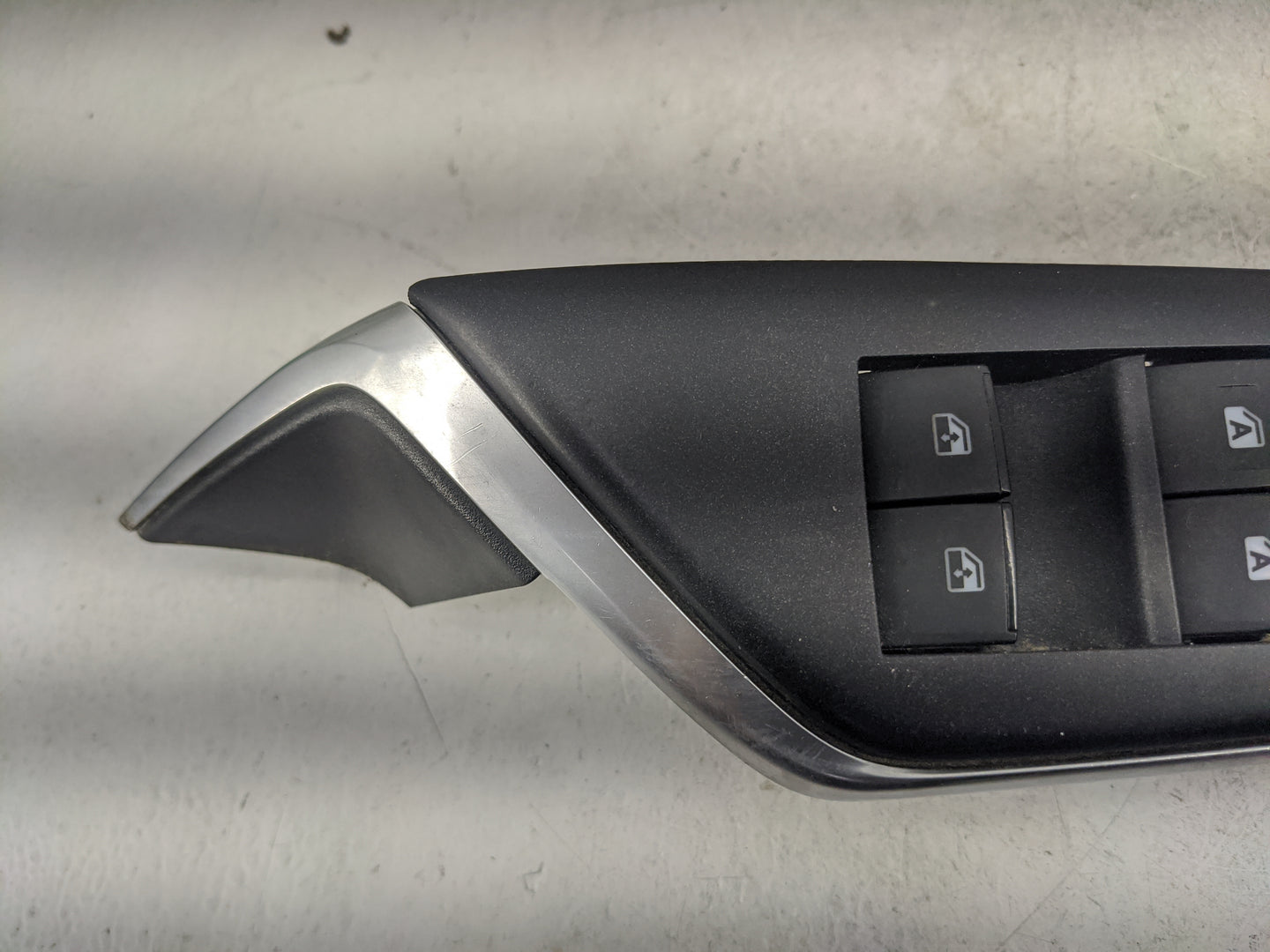 2015-2017 Toyota Camry Master Power Window Switch Replacement Driver Side Left P/N:84820-06120 790-0H5D Fits Fits 2015 2016 