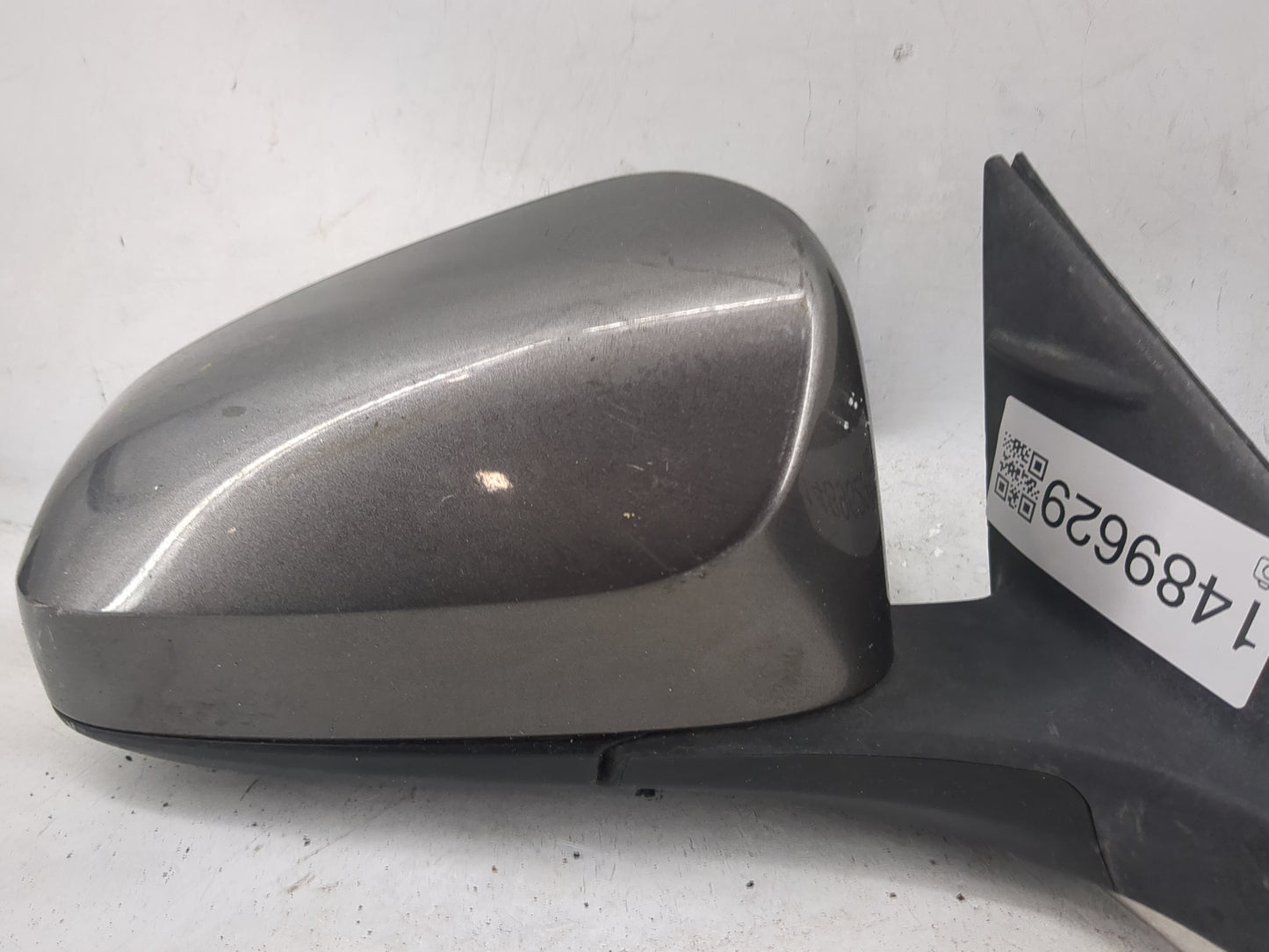 2015-2017 Toyota Camry Passenger Side View Mirror - Right Door Mirror OEM Used - Oemusedautoparts1.com