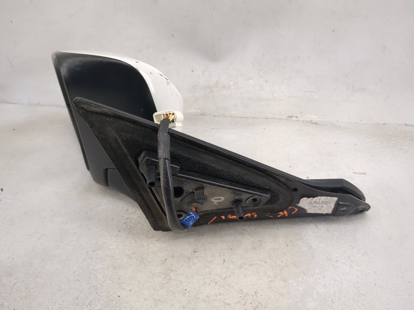 2015-2017 Toyota Camry Driver Side View Mirror - Left Door Mirror OEM Used - Oemusedautoparts1.com