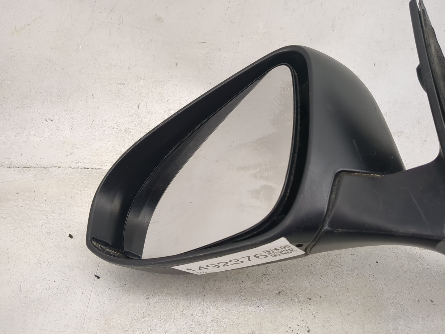 2015-2017 Toyota Camry Driver Side View Mirror - Left Door Mirror OEM Used - Oemusedautoparts1.com