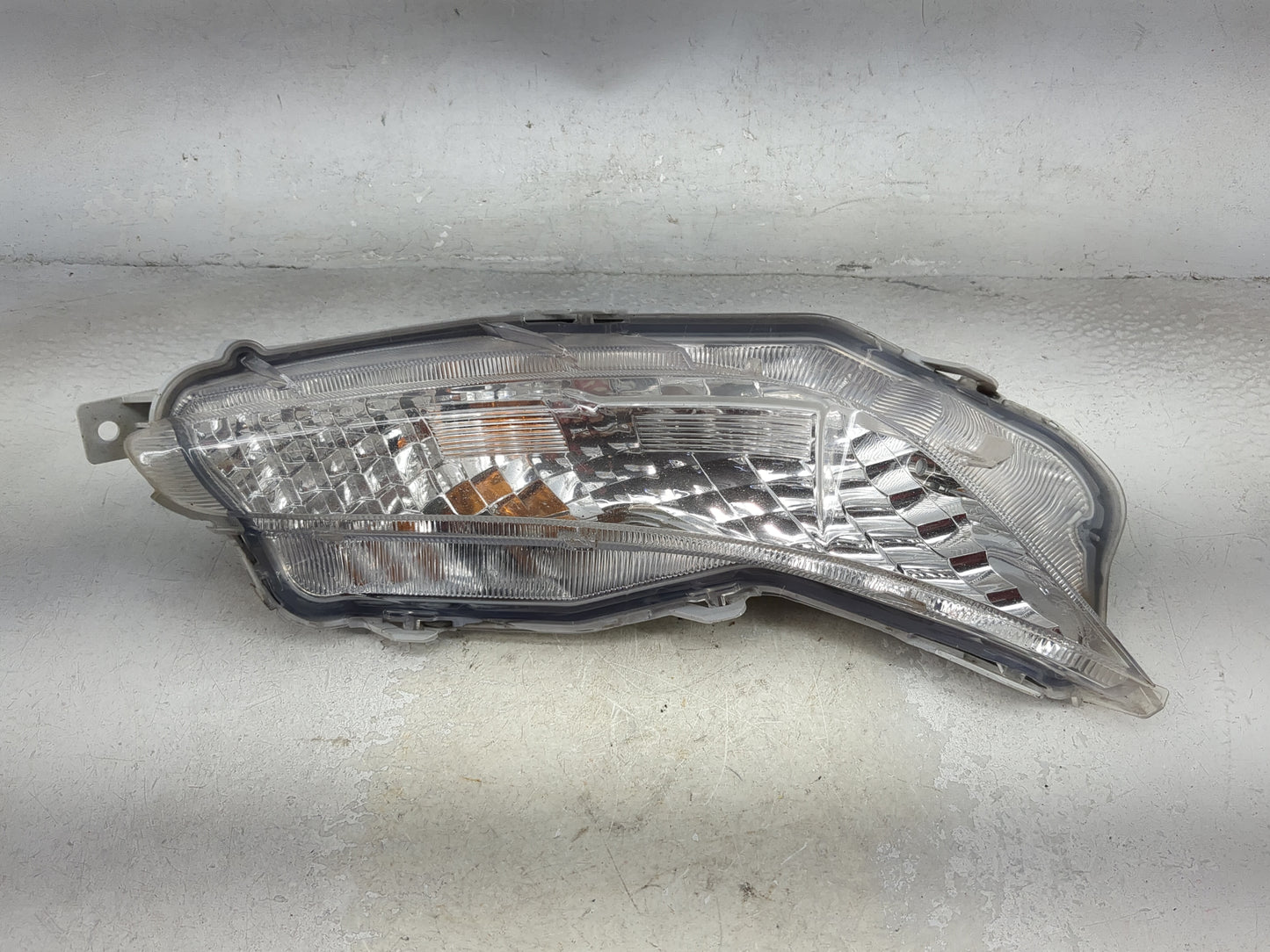 2015-2017 Toyota Camry Passenger Right Oem Front Light Lamp 1494337 - Oemusedautoparts1.com