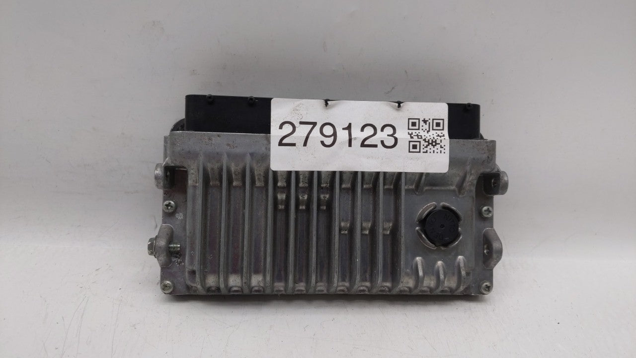 2016-2017 Toyota Camry PCM Engine Control Computer ECU ECM PCU OEM P/N:89661-06T21 89661-06T22 Fits Fits 2016 2017 OEM Used 