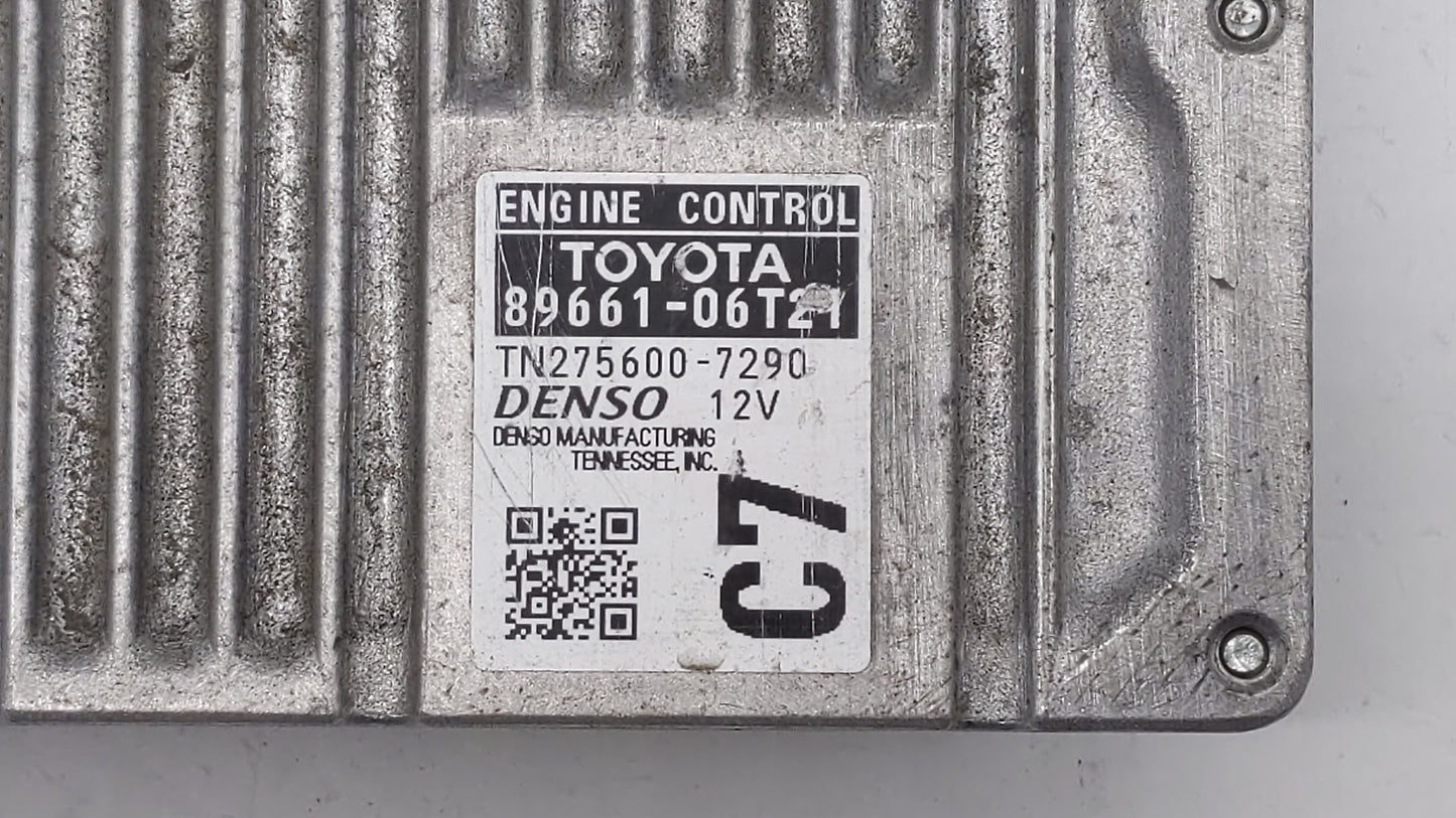 2016-2017 Toyota Camry PCM Engine Control Computer ECU ECM PCU OEM P/N:89661-06T21 89661-06T22 Fits Fits 2016 2017 OEM Used 