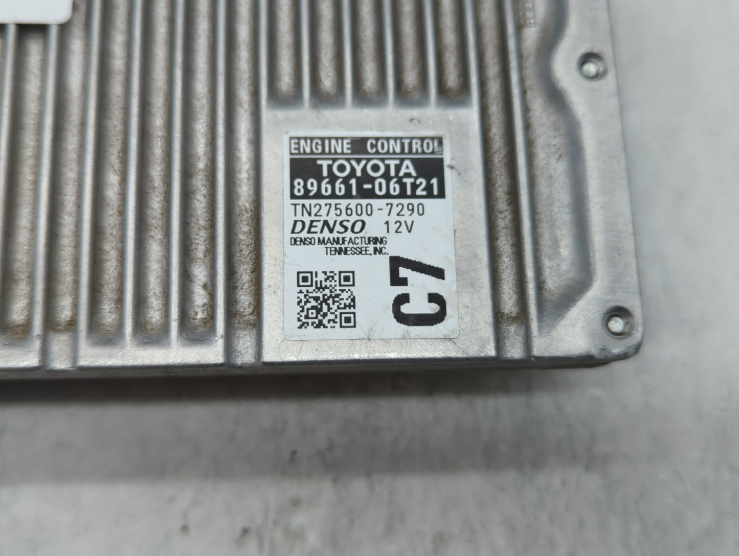 2016-2017 Toyota Camry PCM Engine Control Computer ECU ECM PCU OEM P/N:89661-06T21 89661-06T22 Fits Fits 2016 2017 OEM Used 