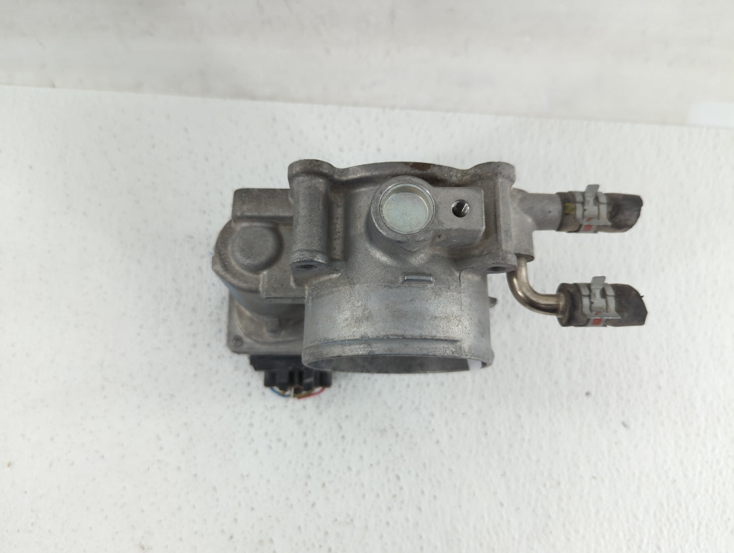 2010-2017 Toyota Camry Throttle Body P/N:22030-36010 22030-0V010 Fits Fits 2009 2010 2011 2012 2013 2014 2015 2016 2017 2018