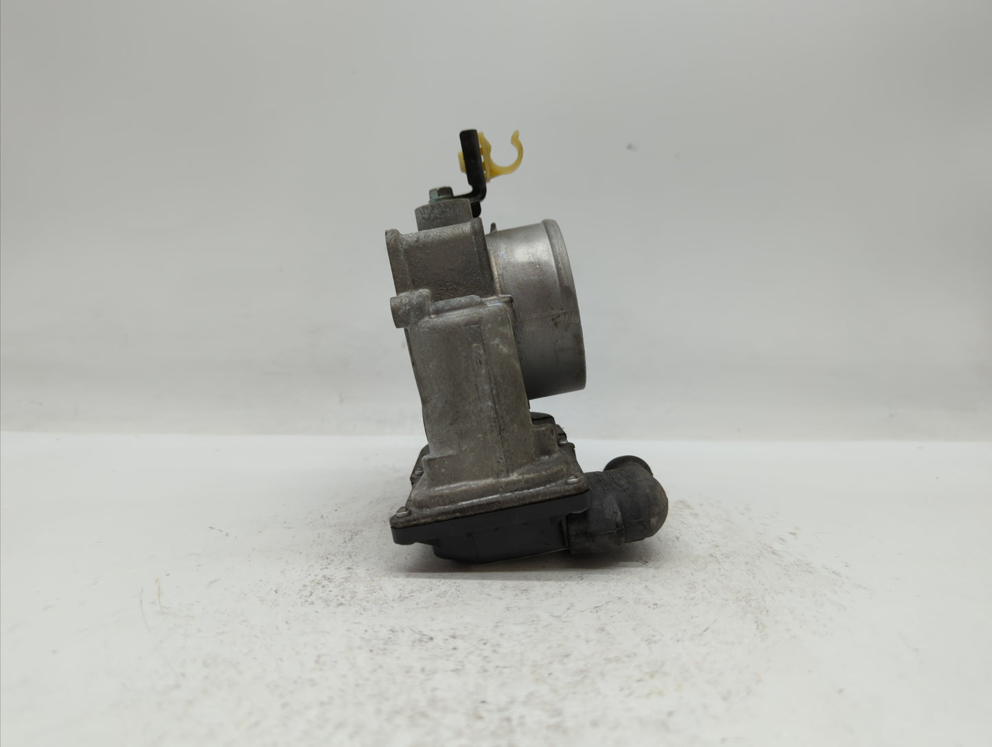 2010-2017 Toyota Camry Throttle Body P/N:22030-36010 22030-0V010 Fits Fits 2009 2010 2011 2012 2013 2014 2015 2016 2017 2018