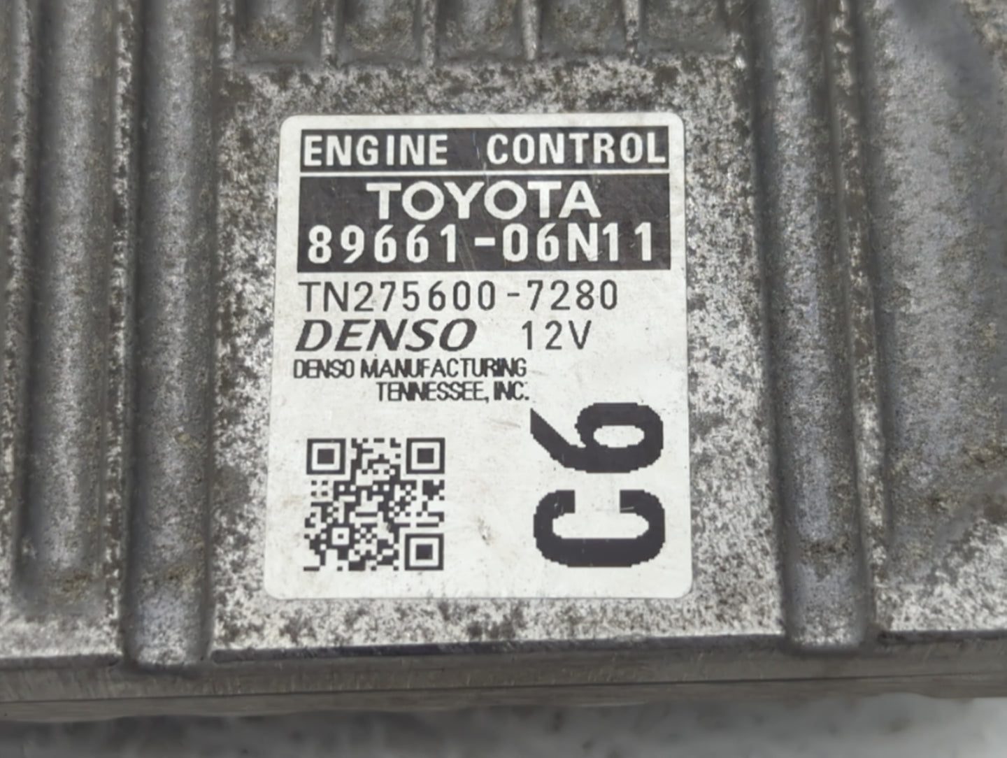 2016-2017 Toyota Camry PCM Engine Control Computer ECU ECM PCU OEM P/N:275600-7280 89661-06N11 Fits Fits 2016 2017 OEM Used 