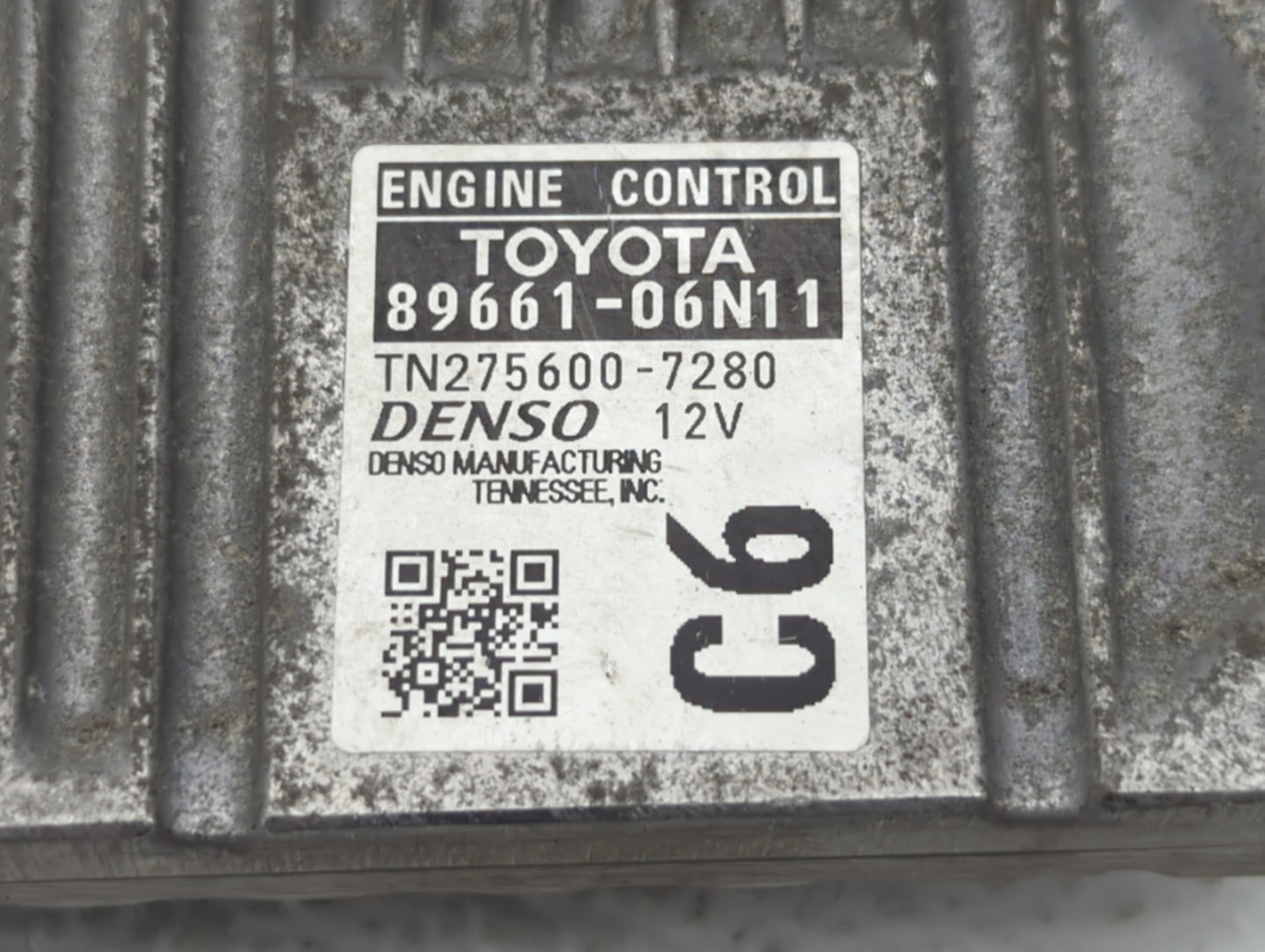 2016-2017 Toyota Camry PCM Engine Control Computer ECU ECM PCU OEM P/N:275600-7280 89661-06N11 Fits Fits 2016 2017 OEM Used 