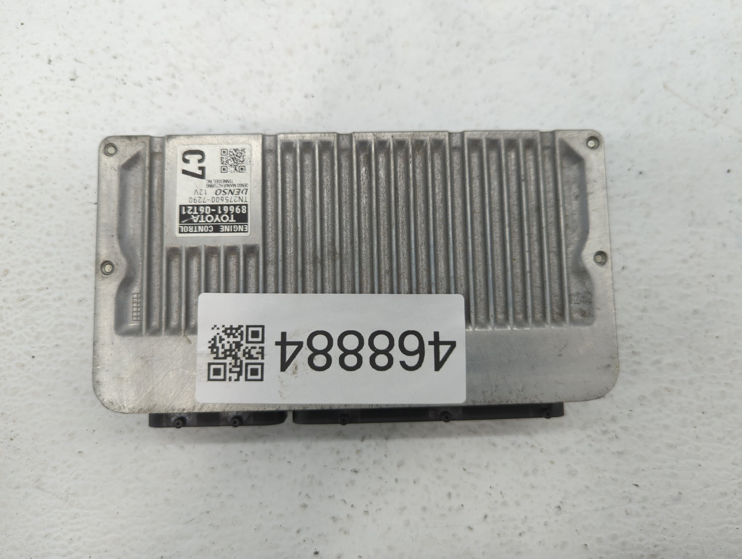 2016-2017 Toyota Camry PCM Engine Control Computer ECU ECM PCU OEM P/N:89661-06T21 89661-06T22 Fits Fits 2016 2017 OEM Used 