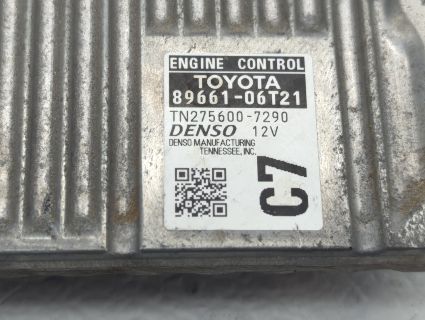 2016-2017 Toyota Camry PCM Engine Control Computer ECU ECM PCU OEM P/N:89661-06T21 89661-06T22 Fits Fits 2016 2017 OEM Used 