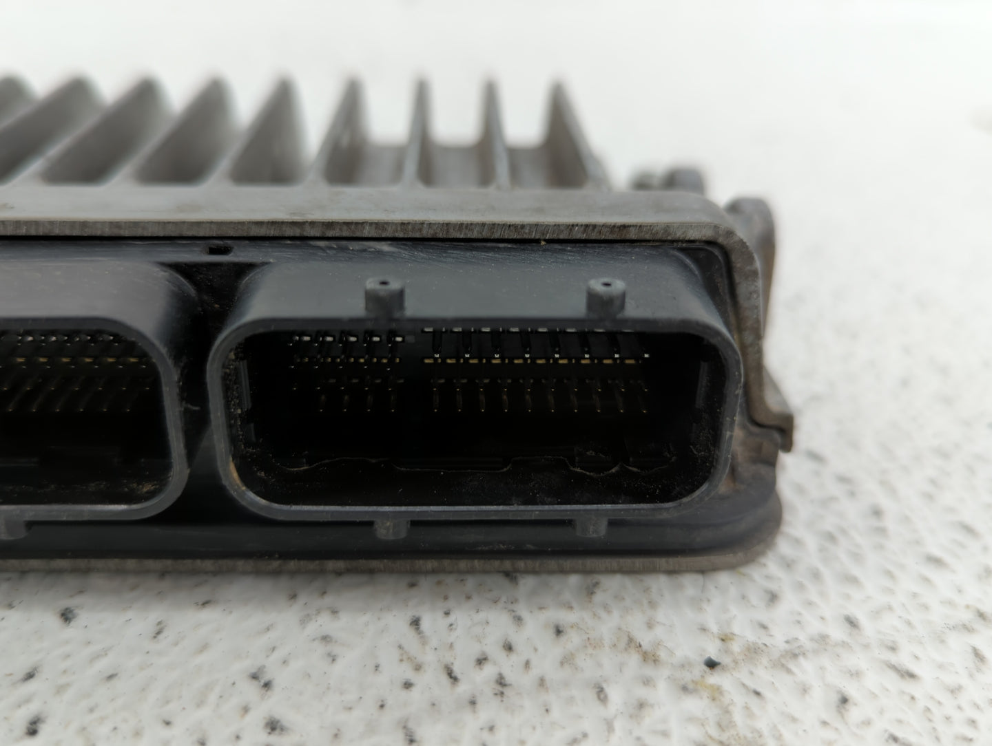 2016-2017 Toyota Camry PCM Engine Control Computer ECU ECM PCU OEM P/N:89661-06T21 89661-06T22 Fits Fits 2016 2017 OEM Used 