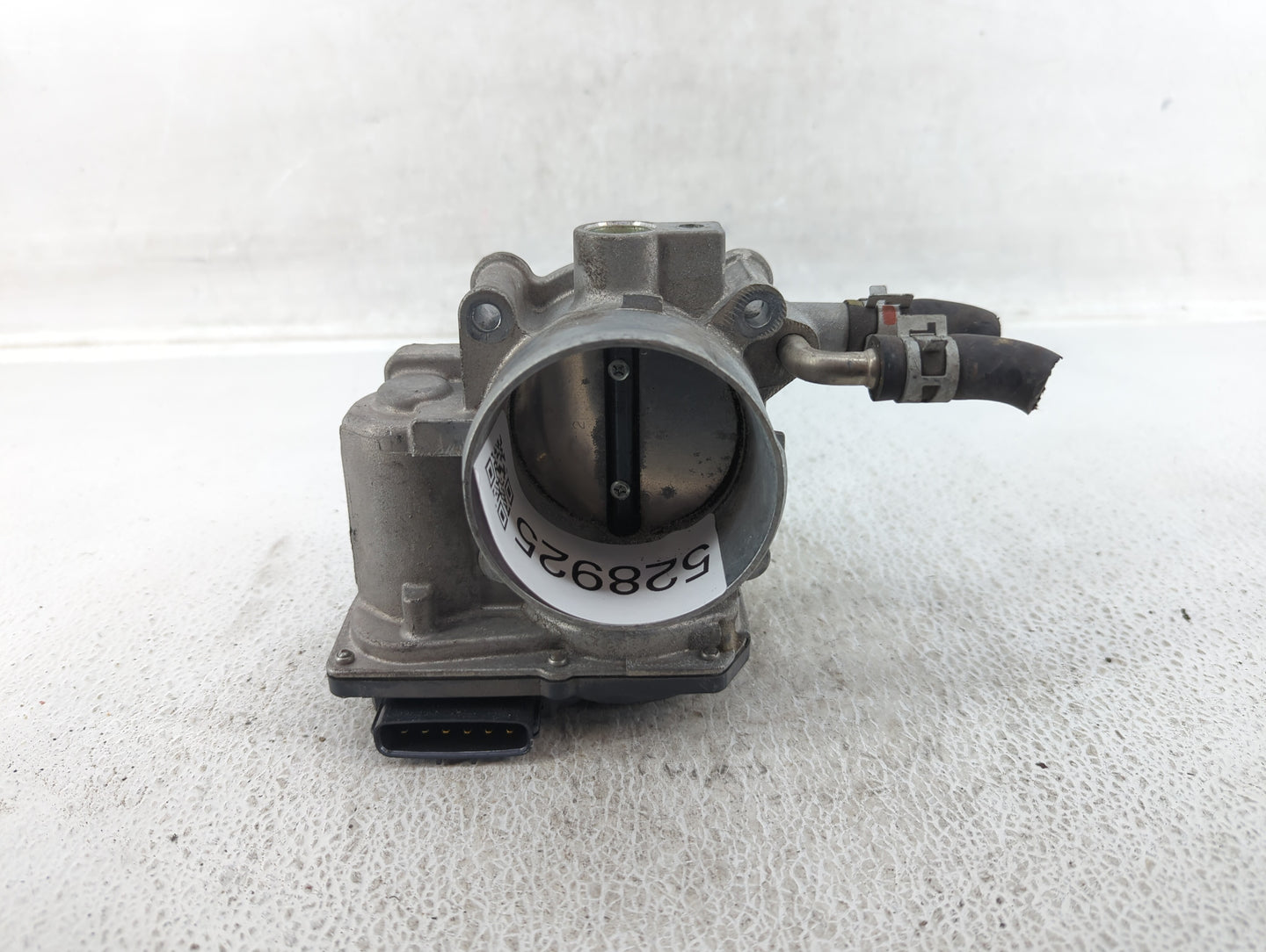 2010-2017 Toyota Camry Throttle Body P/N:22030-0V010 Fits Fits 2009 2010 2011 2012 2013 2014 2015 2016 2017 2018 2019 OEM Us