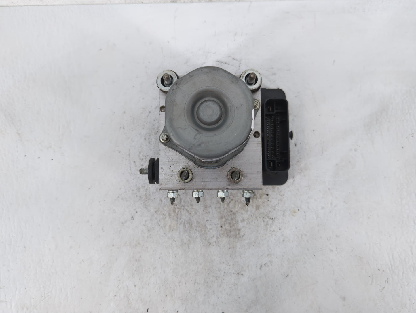 2015-2017 Toyota Camry ABS Pump Control Module Replacement P/N:44540-06180 Fits Fits 2015 2016 2017 OEM Used Auto Parts - Oe