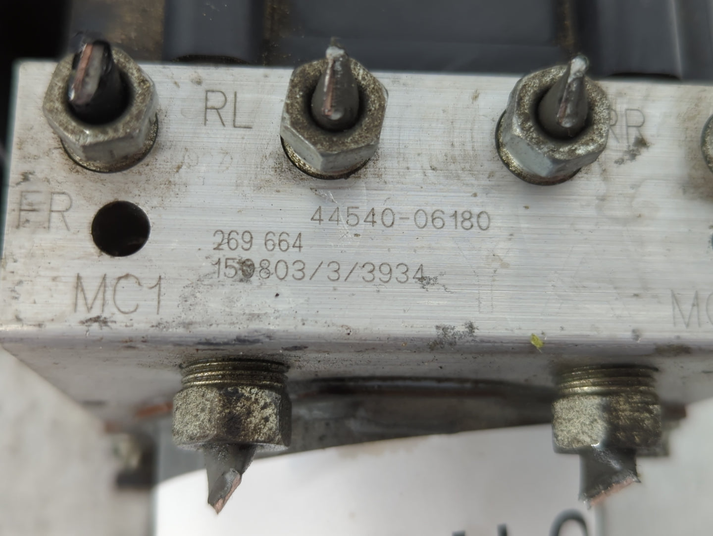 2015-2017 Toyota Camry ABS Pump Control Module Replacement P/N:44540-06180 Fits Fits 2015 2016 2017 OEM Used Auto Parts - Oe