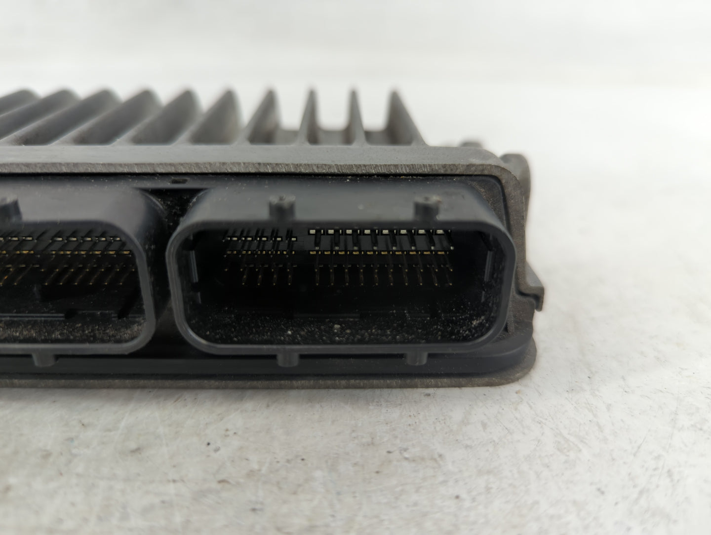 2016-2017 Toyota Camry PCM Engine Control Computer ECU ECM PCU OEM P/N:89661-06N11 Fits Fits 2016 2017 OEM Used Auto Parts -