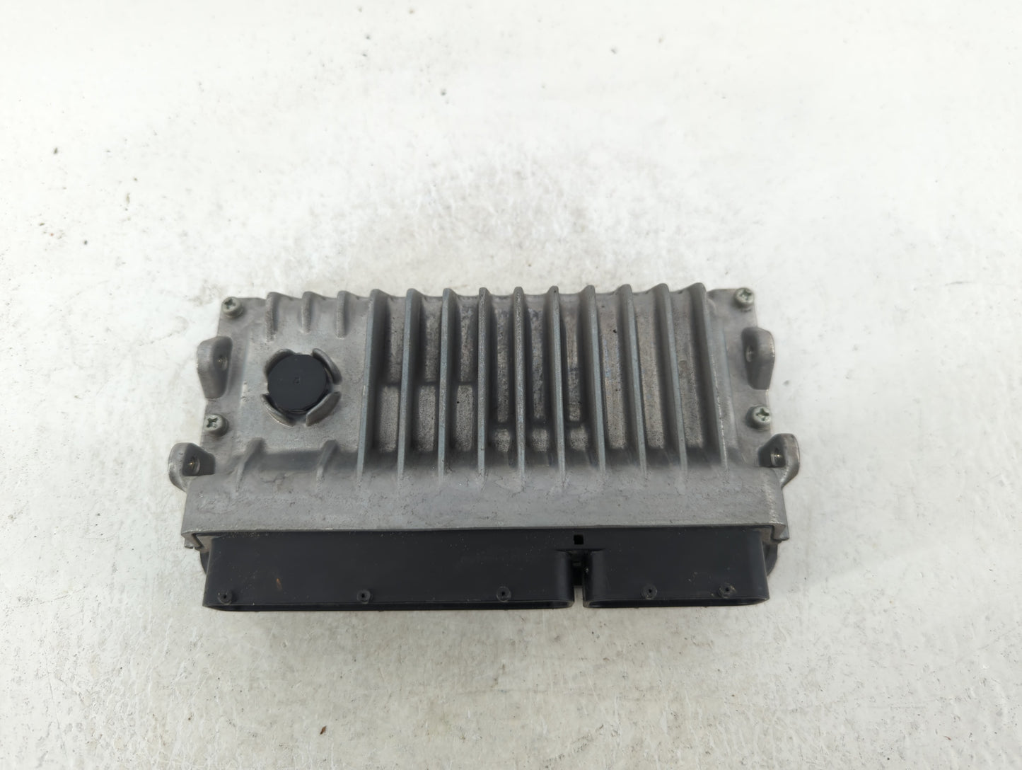 2016-2017 Toyota Camry PCM Engine Control Computer ECU ECM PCU OEM P/N:89661-06N11 Fits Fits 2016 2017 OEM Used Auto Parts -