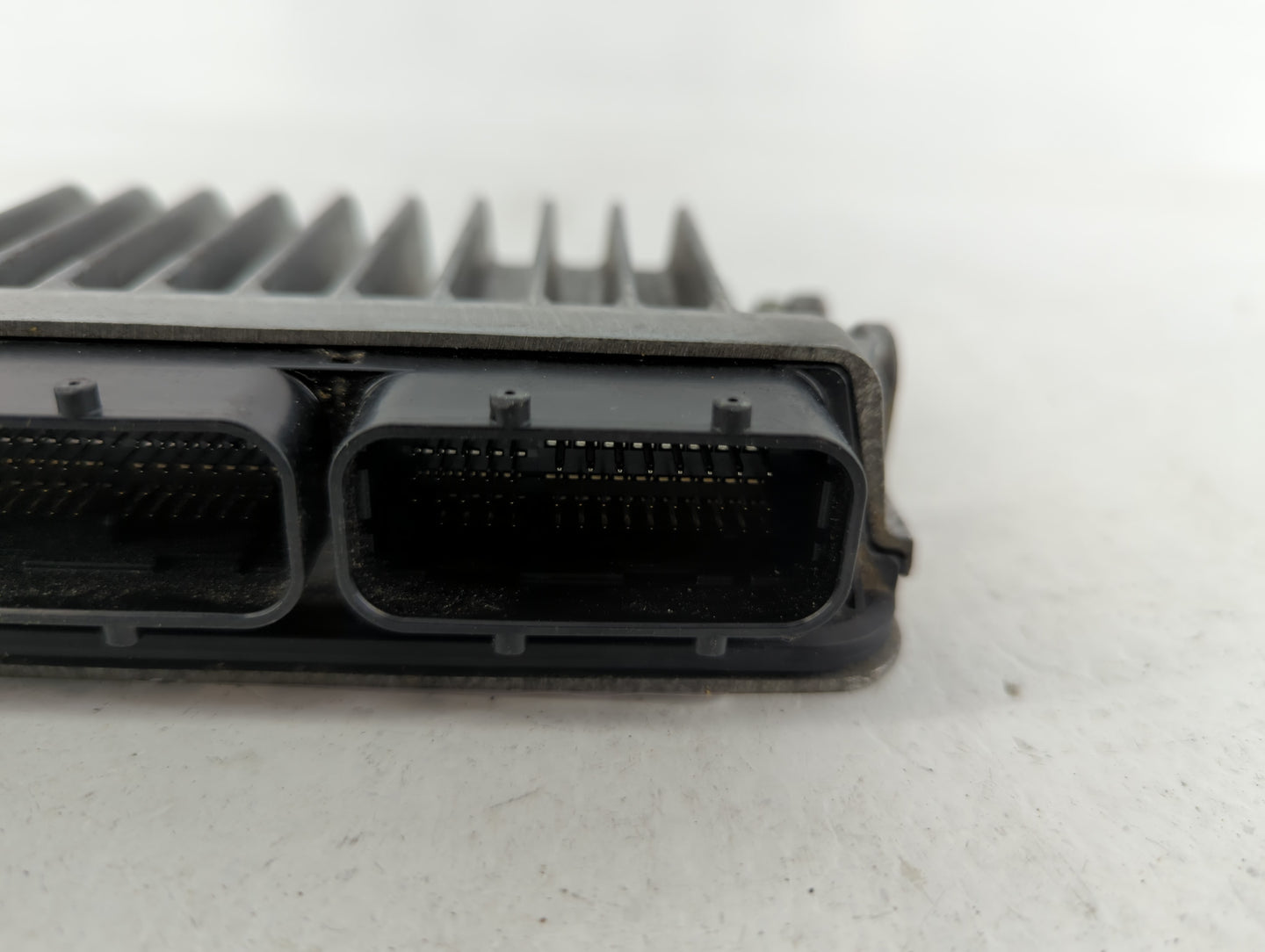 2016-2017 Toyota Camry PCM Engine Control Computer ECU ECM PCU OEM P/N:89661-06N11 Fits Fits 2016 2017 OEM Used Auto Parts -