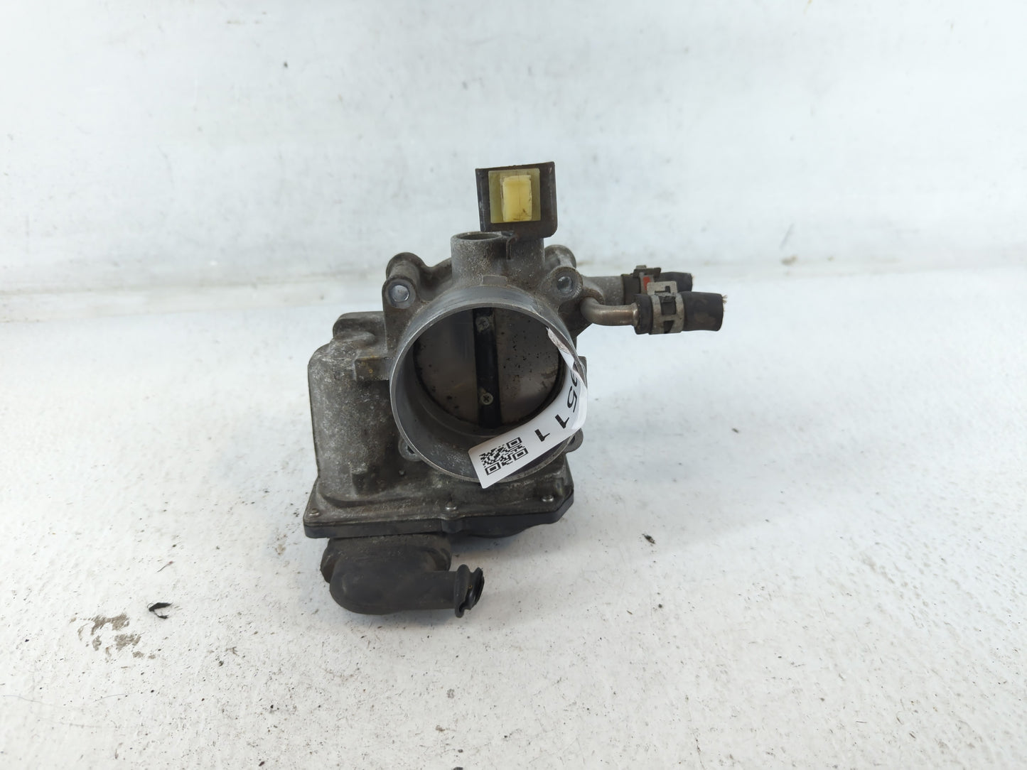 2010-2017 Toyota Camry Throttle Body P/N:22030-0V010 Fits Fits 2009 2010 2011 2012 2013 2014 2015 2016 2017 2018 2019 OEM Us