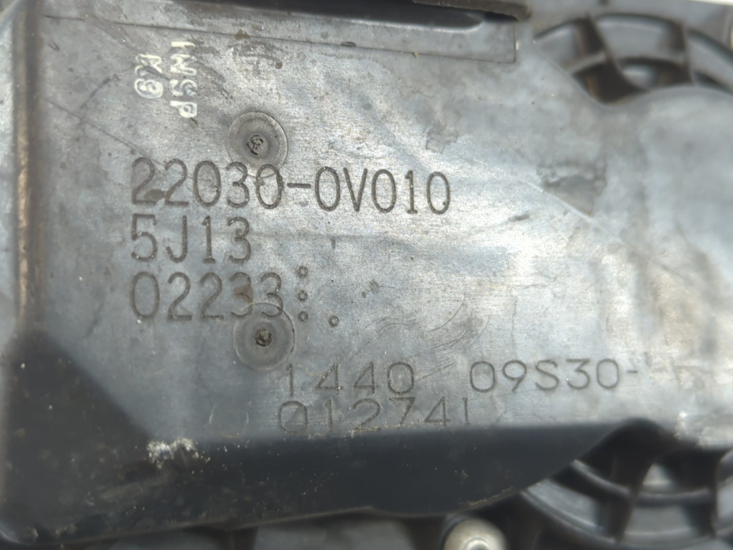 2010-2017 Toyota Camry Throttle Body P/N:22030-0V010 Fits Fits 2009 2010 2011 2012 2013 2014 2015 2016 2017 2018 2019 OEM Us