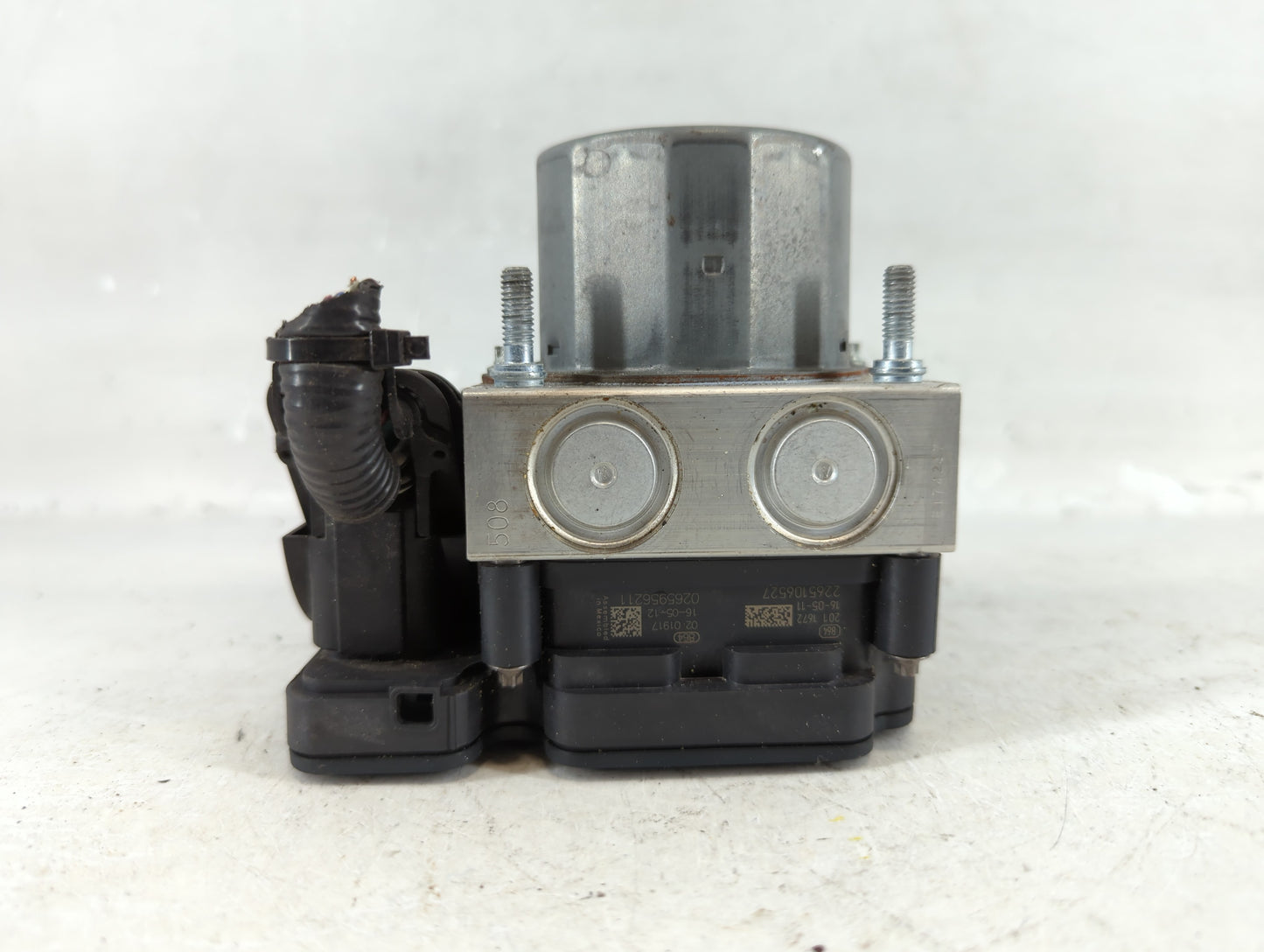 2015-2017 Toyota Camry ABS Pump Control Module Replacement P/N:269 664 44540-06180 Fits Fits 2015 2016 2017 OEM Used Auto Pa