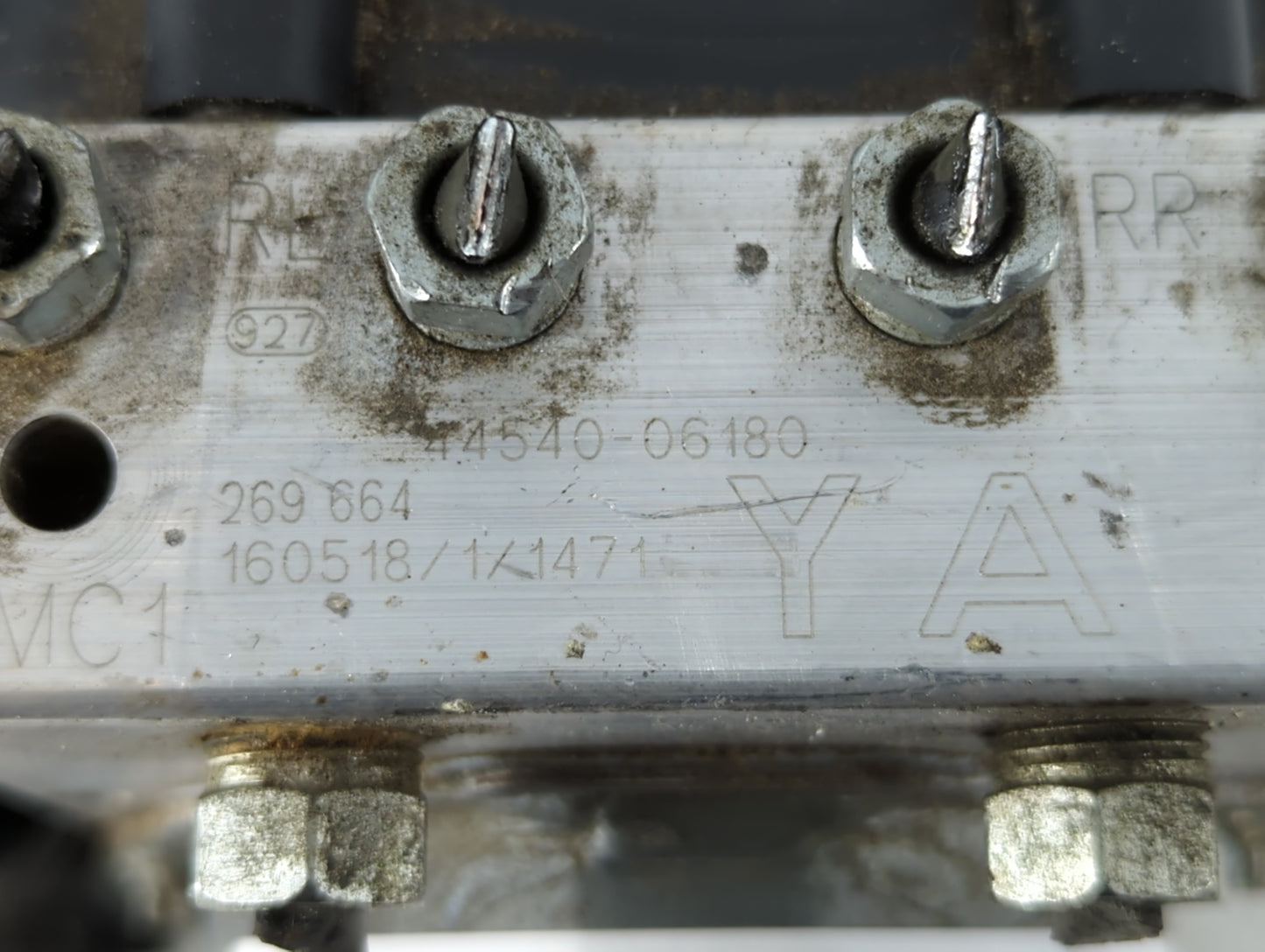 2015-2017 Toyota Camry ABS Pump Control Module Replacement P/N:269 664 44540-06180 Fits Fits 2015 2016 2017 OEM Used Auto Pa